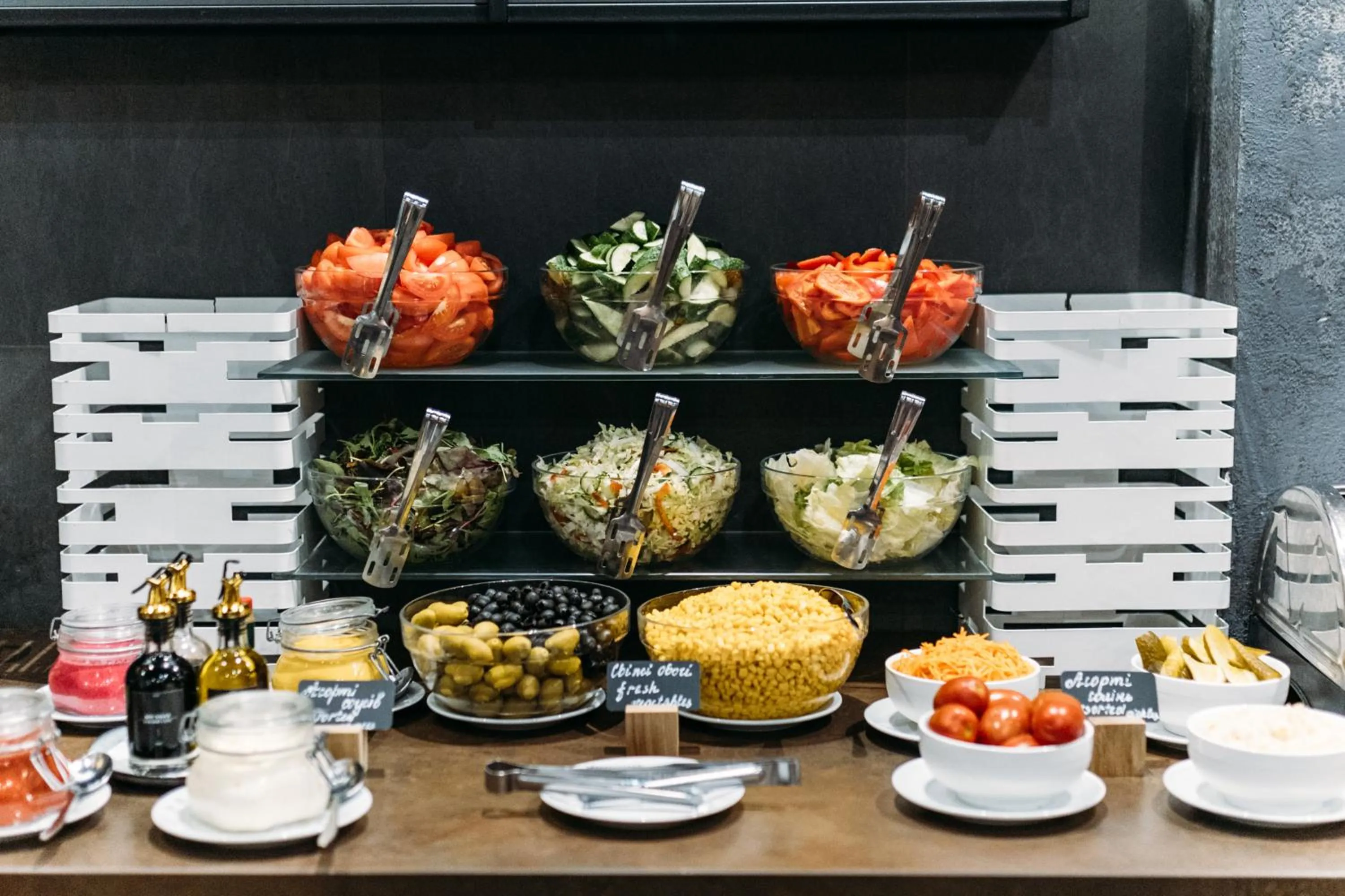 Food and drinks in Favor Park Hotel