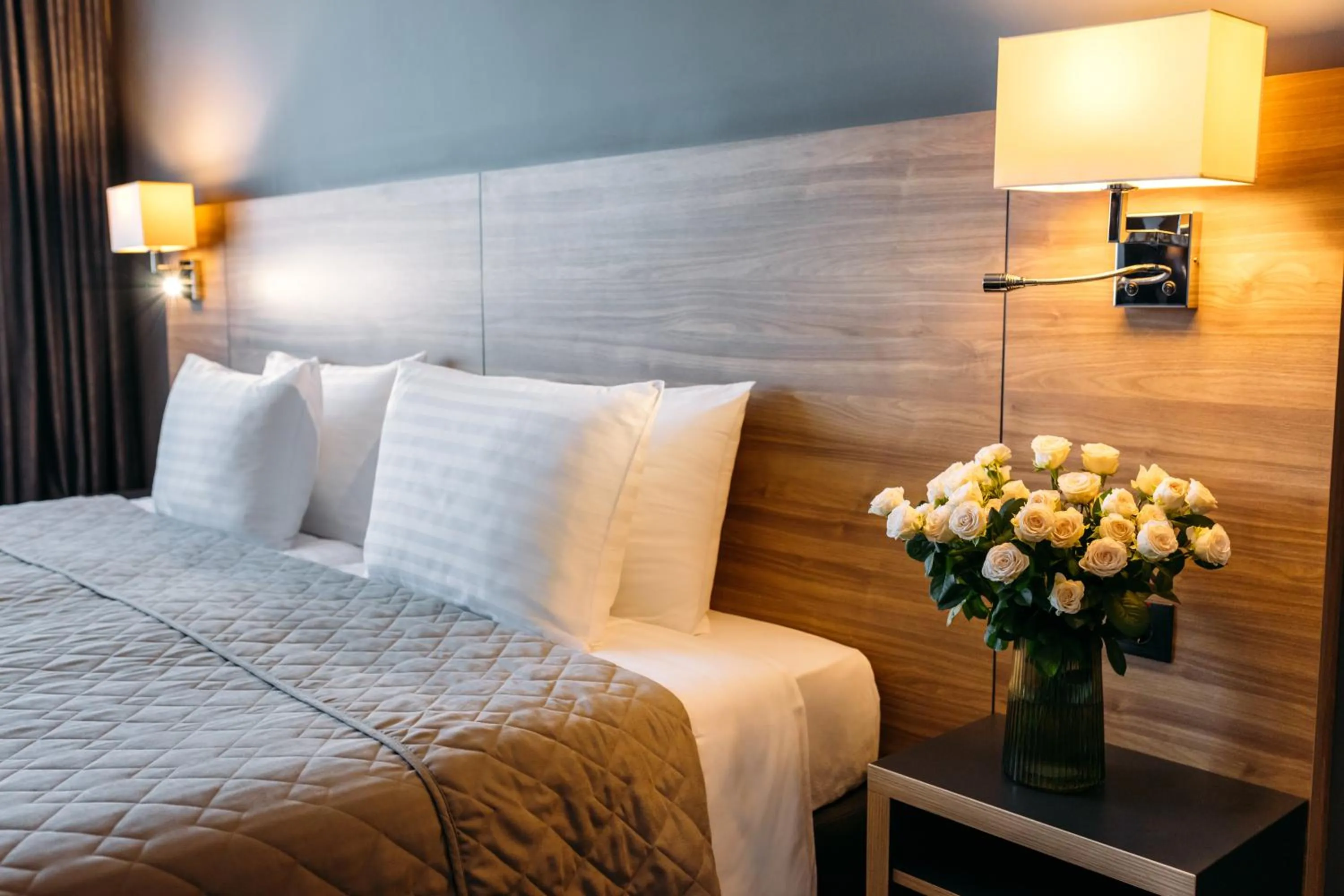 Bed in Favor Park Hotel