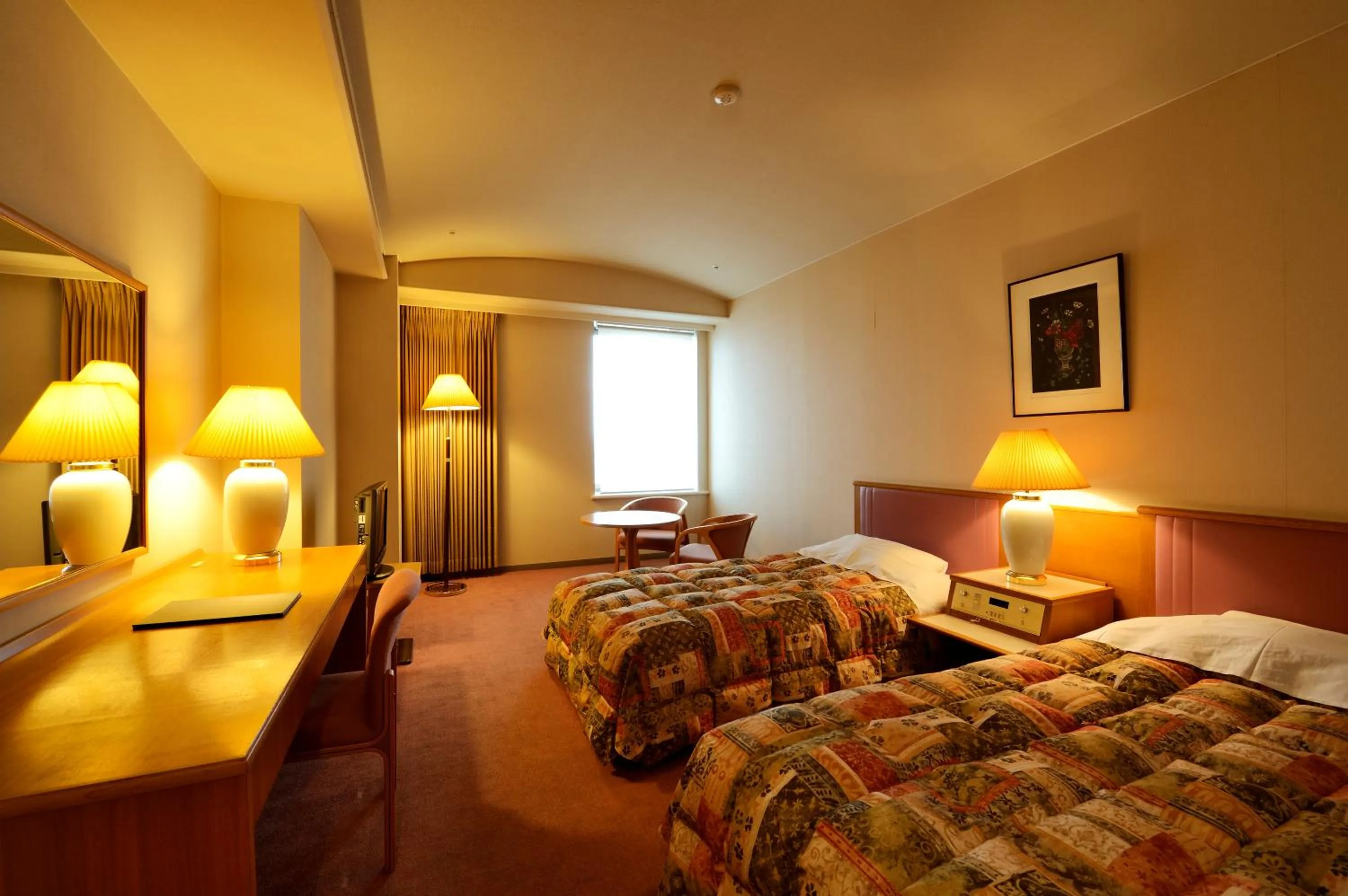 Photo of the whole room, Bed in Kasuitei