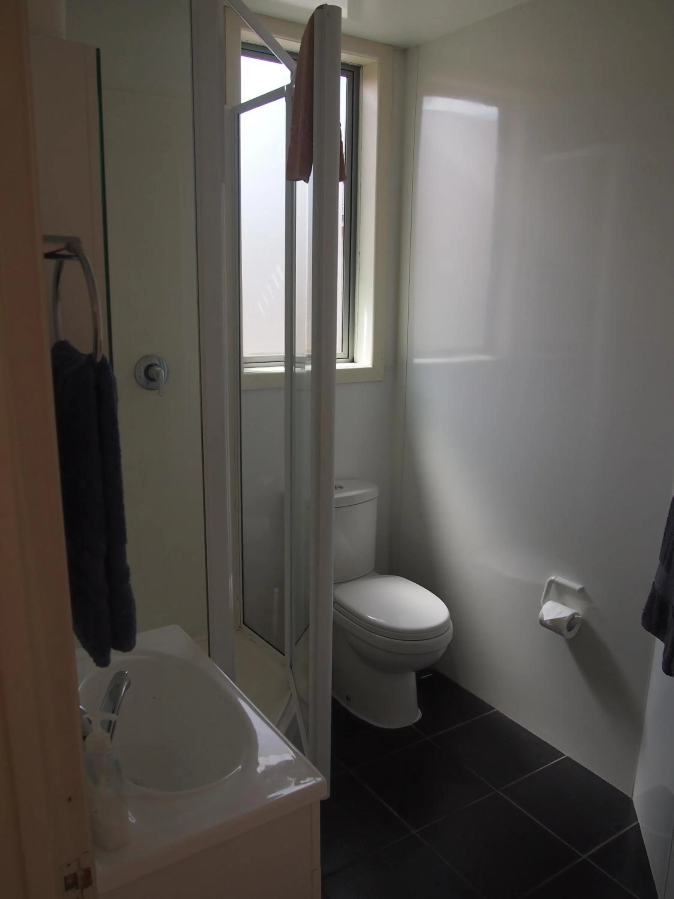 Bathroom in Manor Views NZ