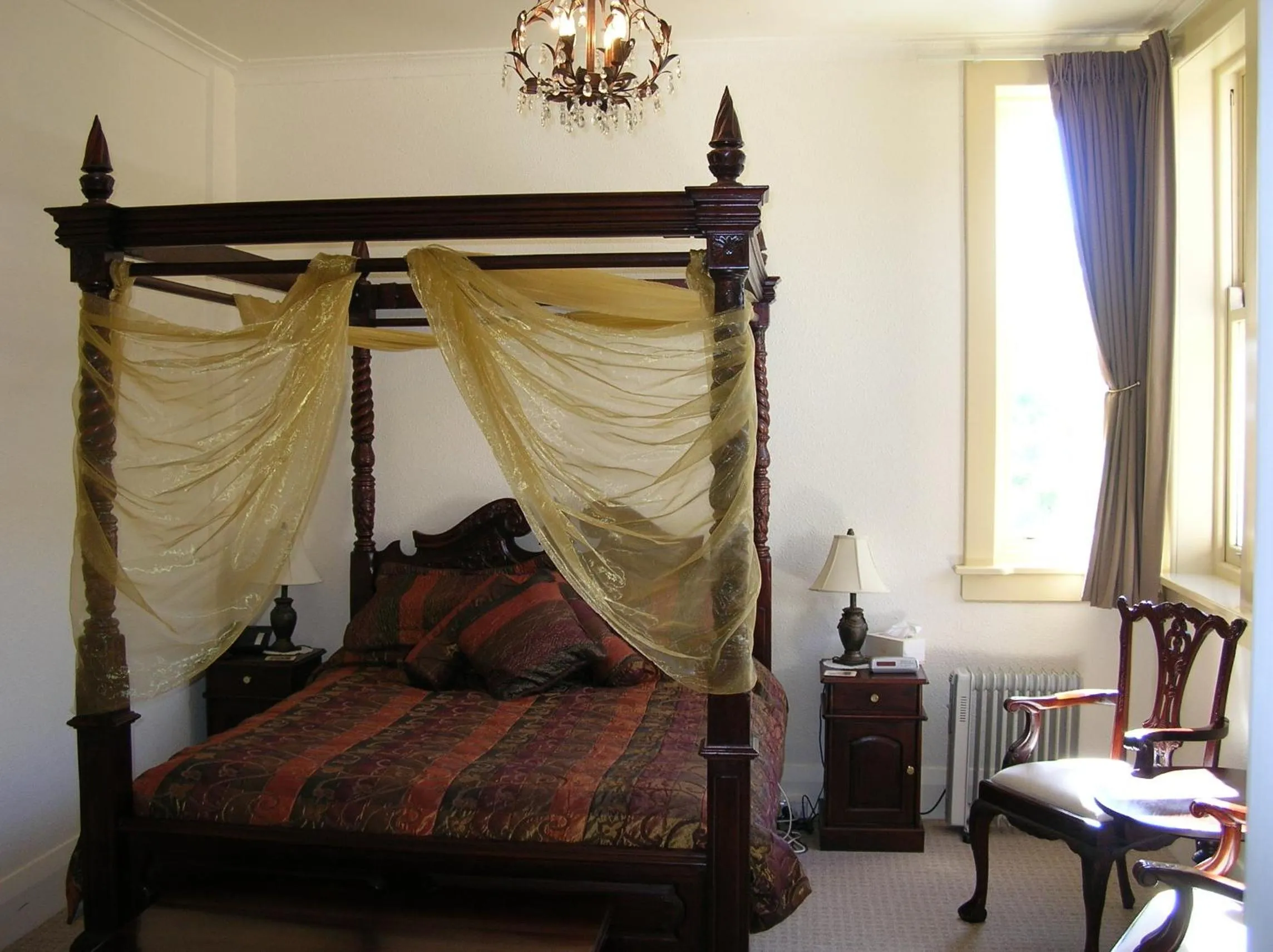 Bedroom, Bed in Manor Views NZ