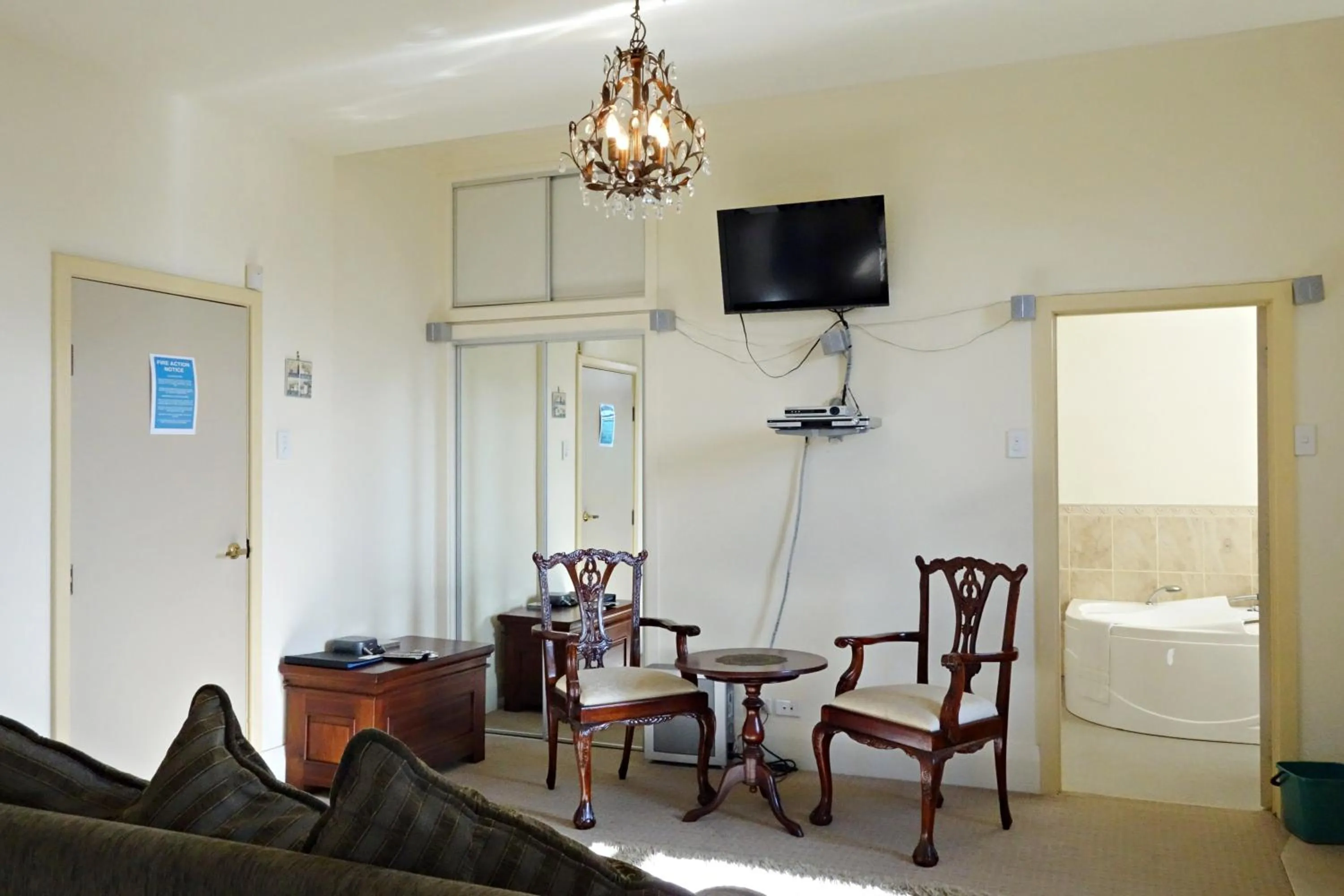 Area and facilities in Manor Views NZ