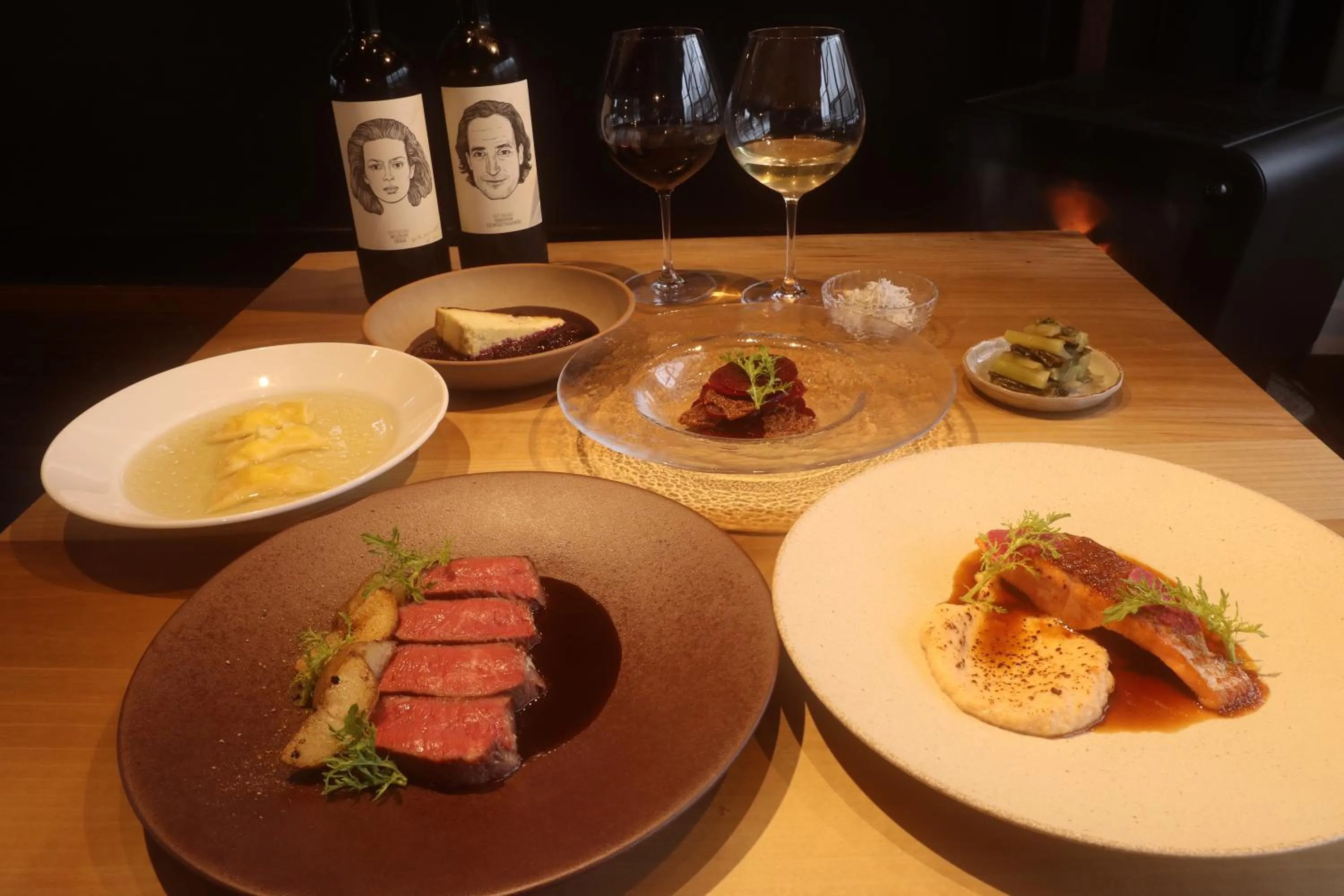 Restaurant/places to eat in Shirakaba