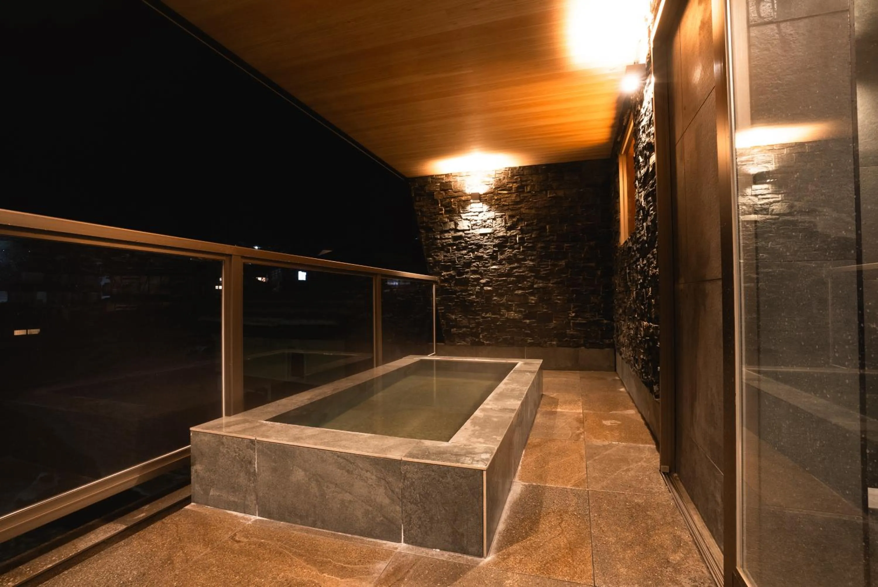 Hot Spring Bath in Shirakaba