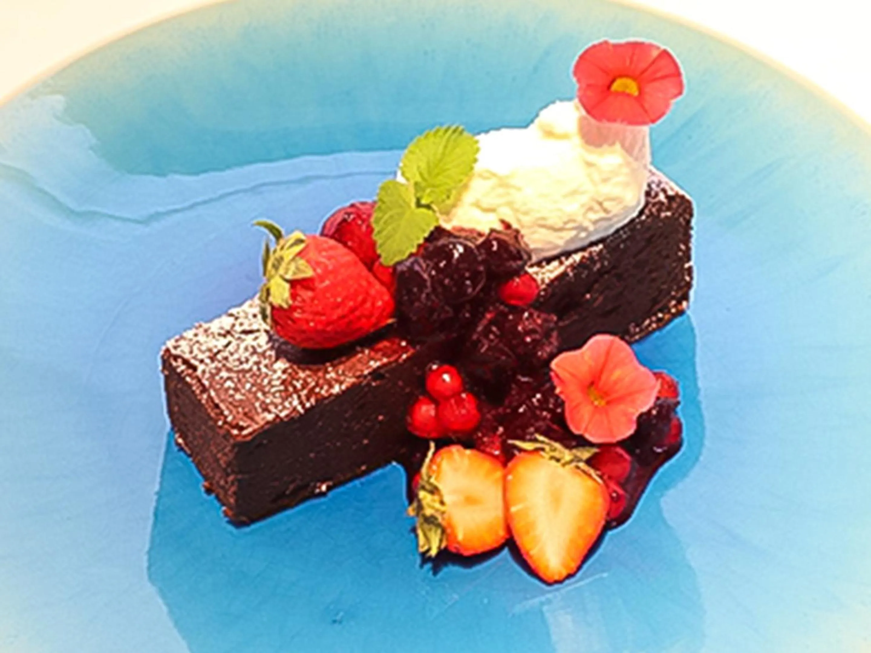 Food and drinks in Shirakaba