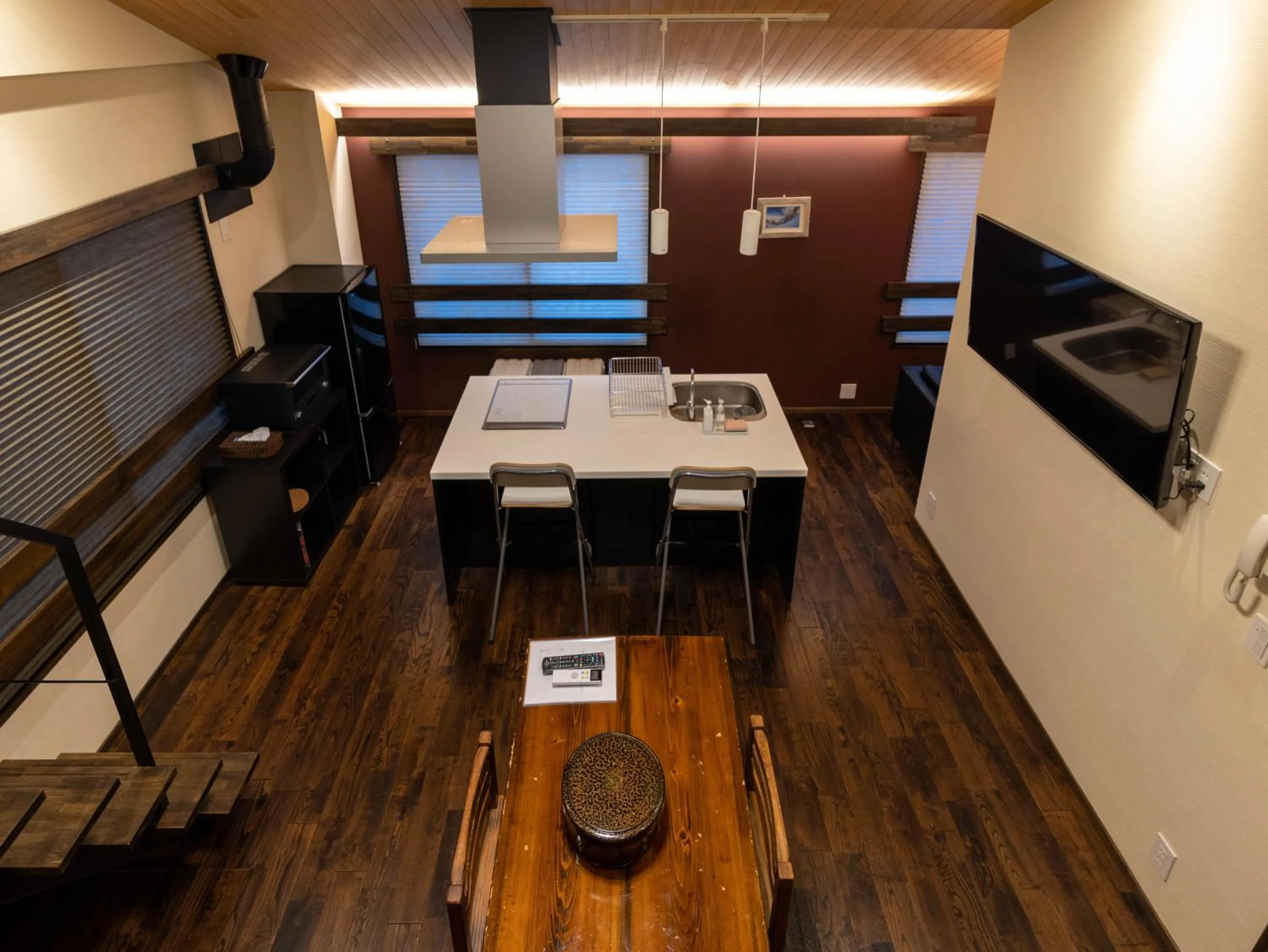 Photo of the whole room in Shirakaba