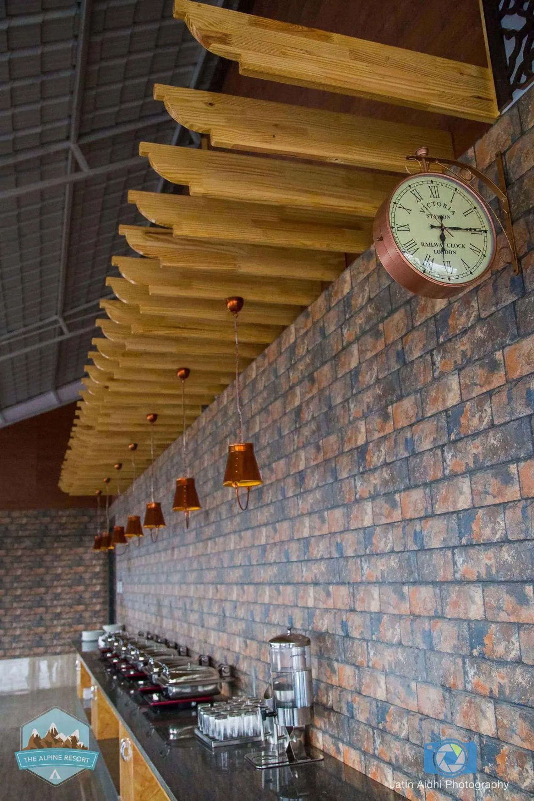 Restaurant/places to eat in Clarks Collection Lansdowne