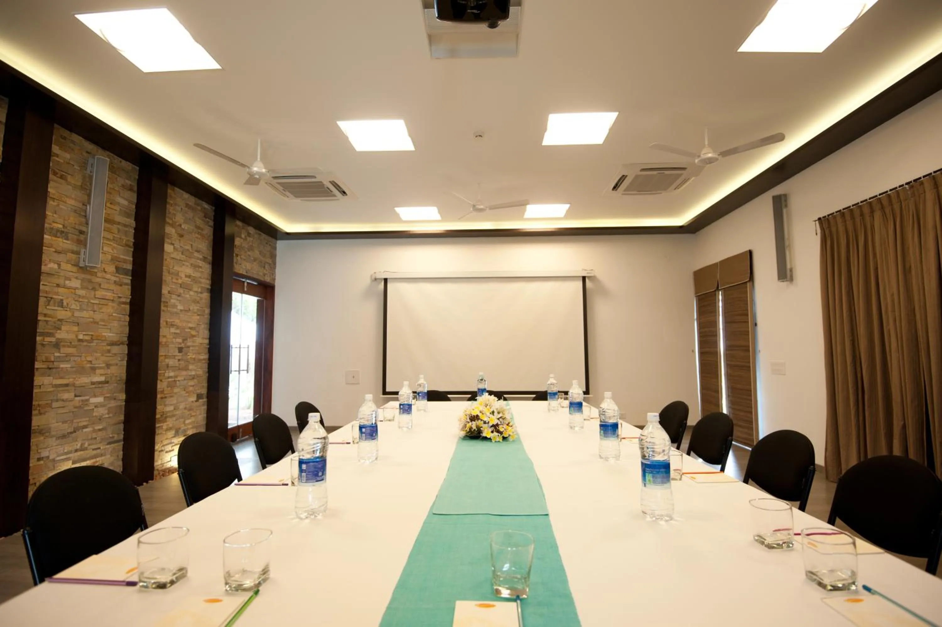 Business facilities in Niraamaya Wellness Retreats, Surya Samudra, Kovalam