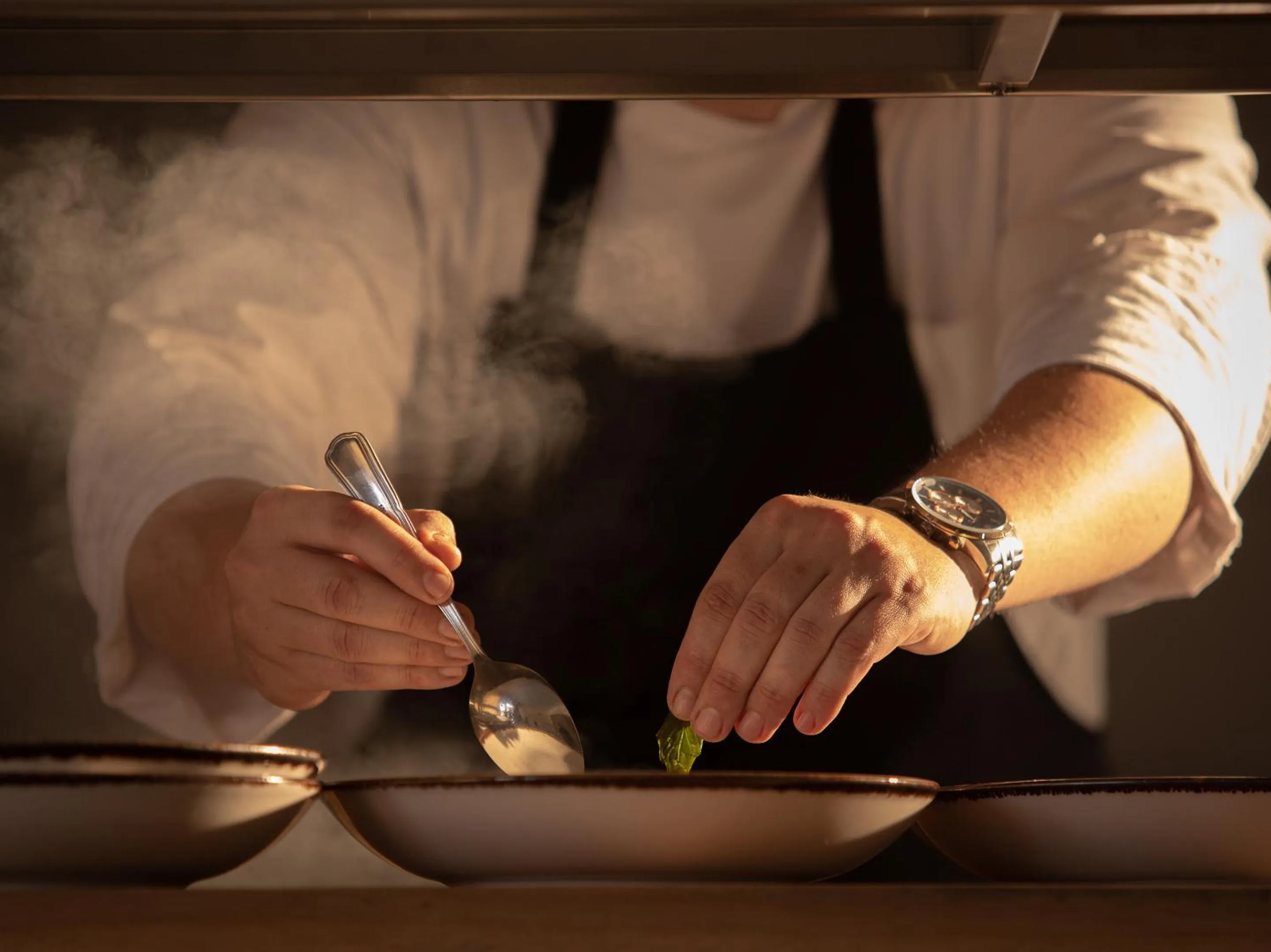 Restaurant/places to eat in Grecotel LUXME Costa Botanica