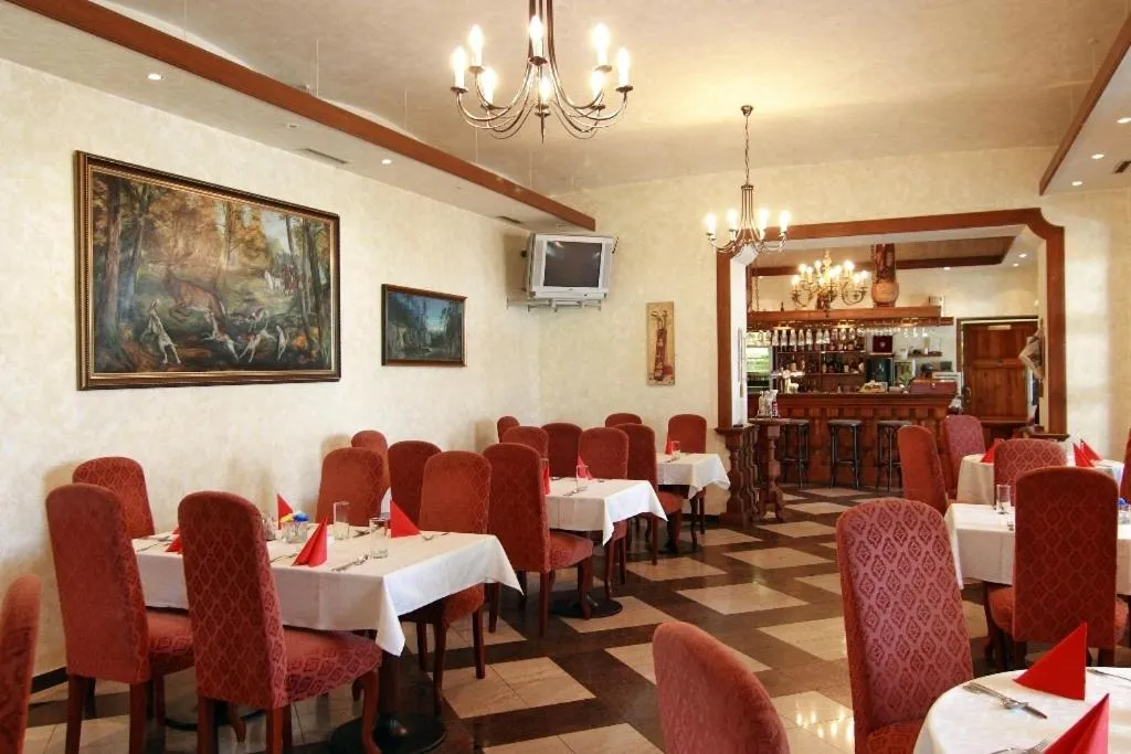 Restaurant/places to eat in Golf Resort Hotel Konopiště