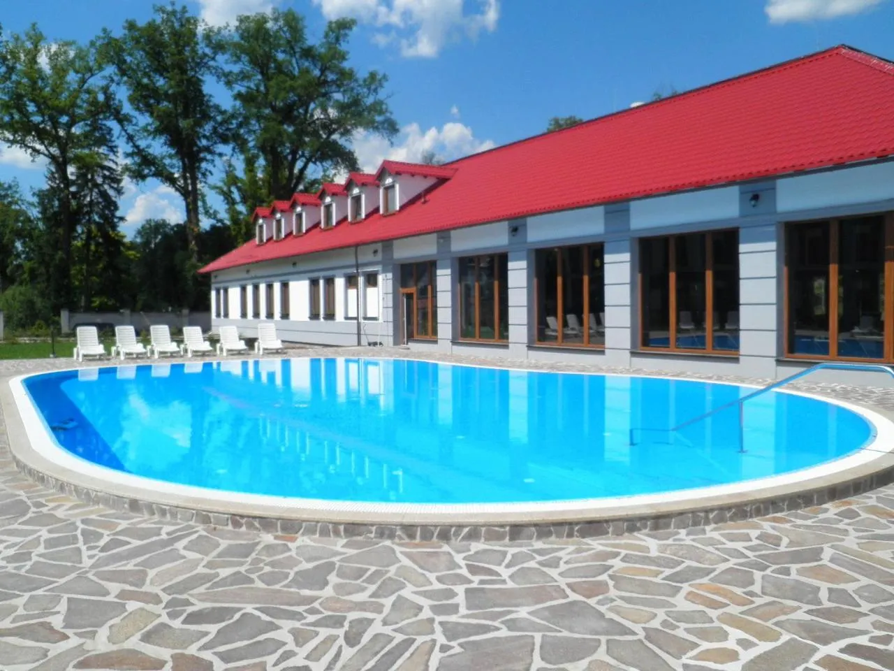 Swimming pool in Golf Resort Hotel Konopiště
