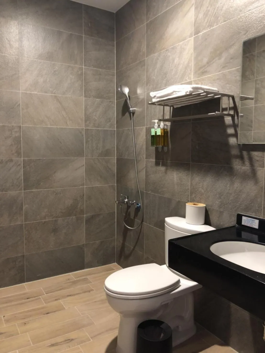 Toilet in Kenting Peninsula Inn