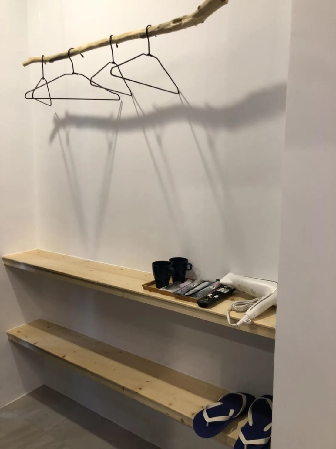 wardrobe in Kenting Peninsula Inn