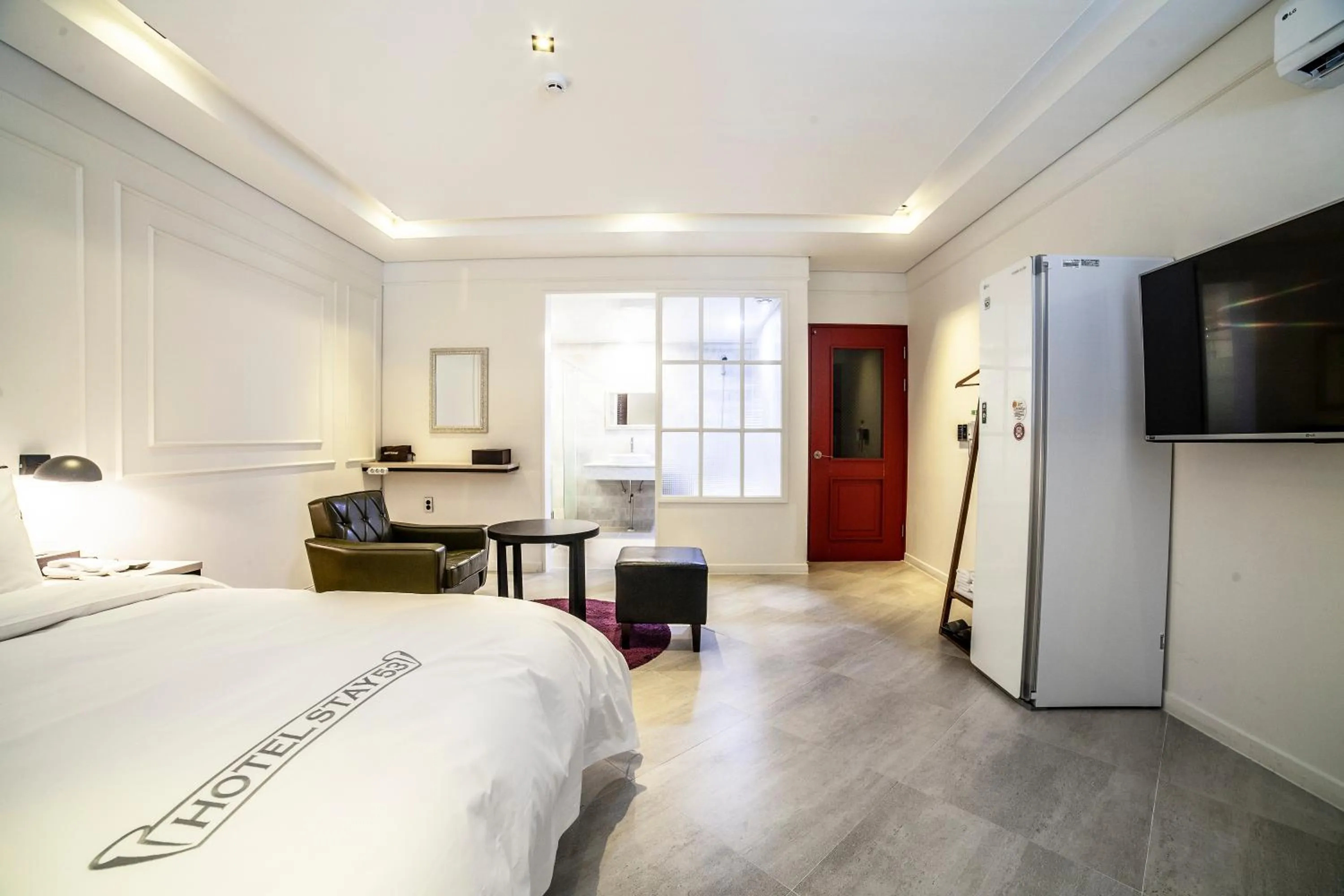 Bed in Hotel Stay 53