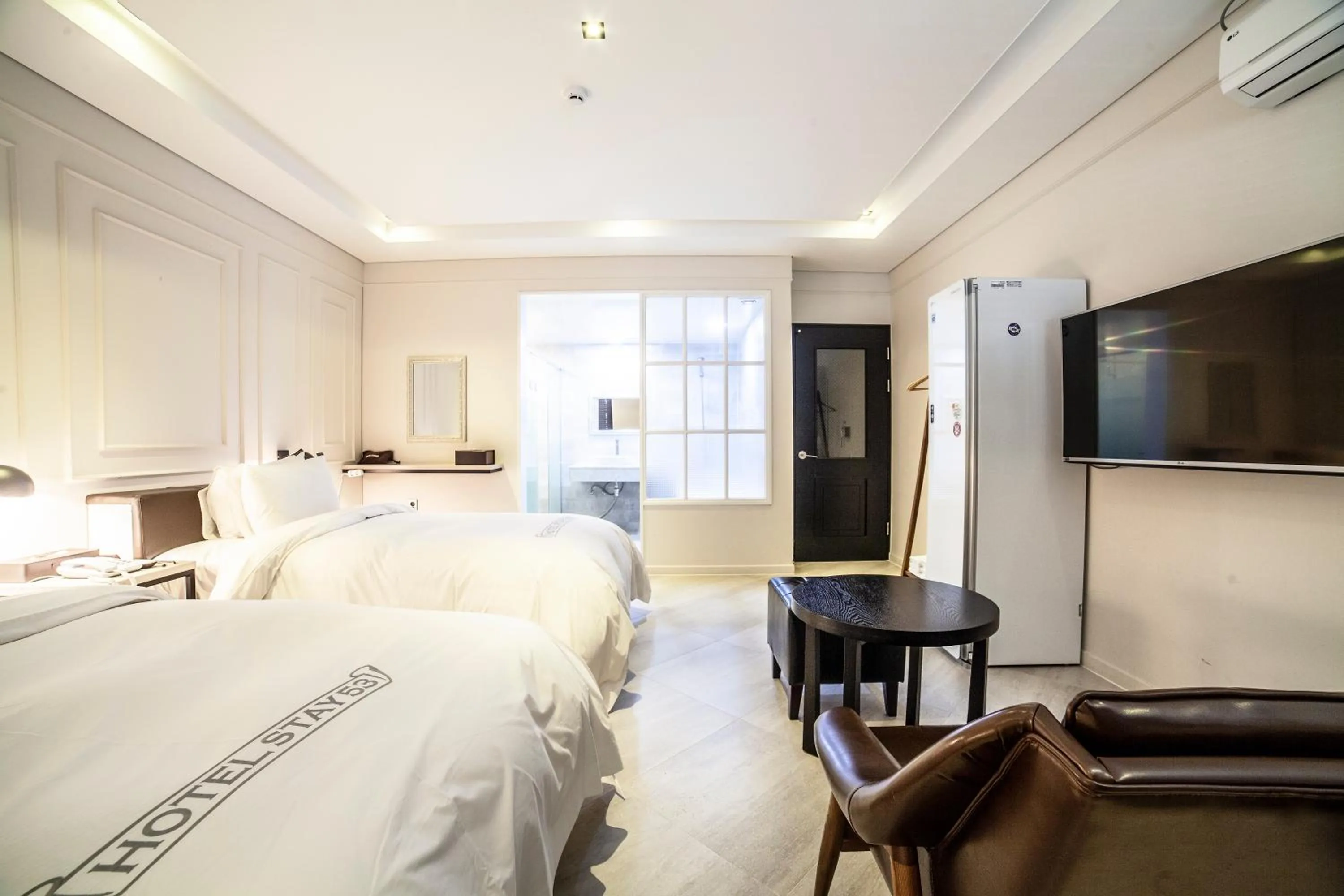 Bed in Hotel Stay 53