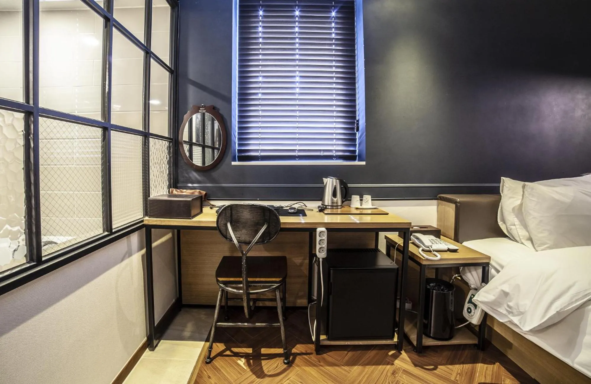 Bed in Hotel Stay 53