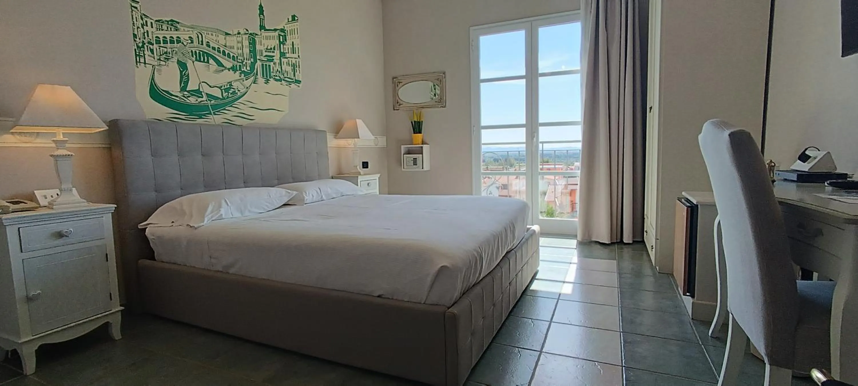 Bedroom, Bed in Hotel Palladium