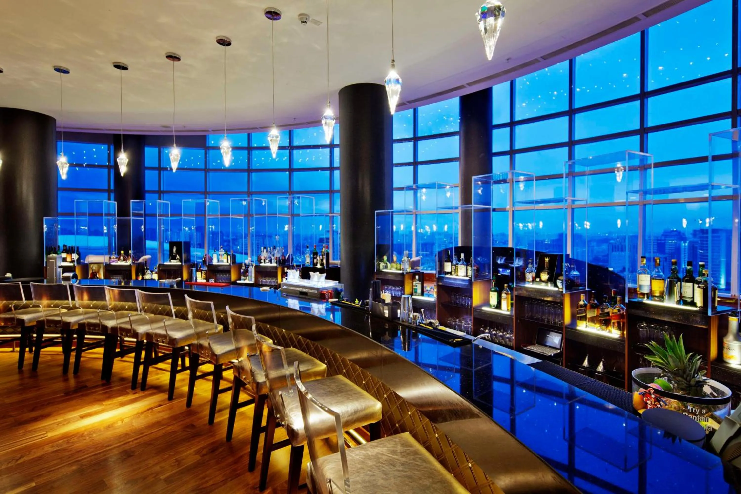 Lounge or bar in Hilton Baku