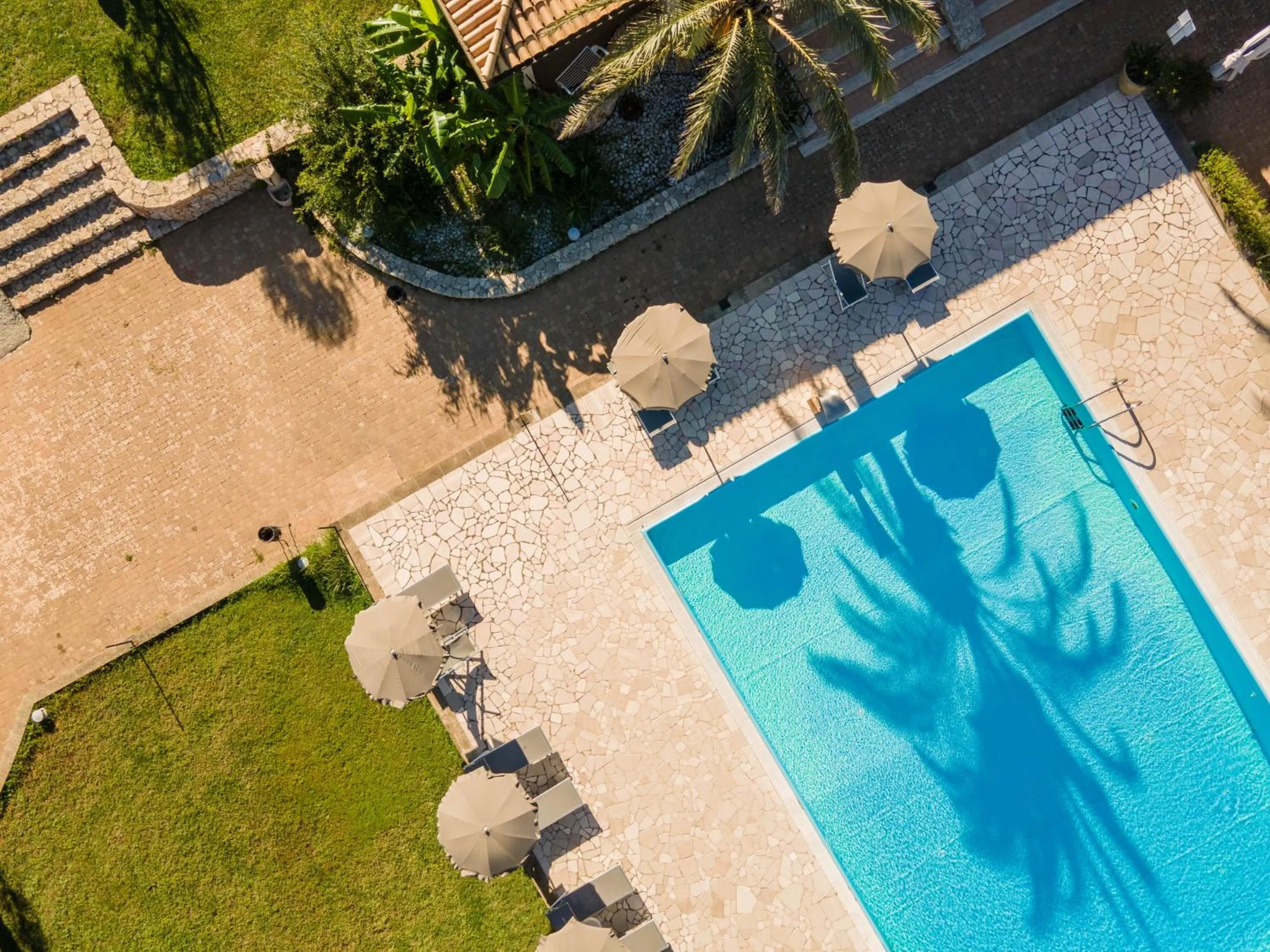 Swimming pool in Hotel Masseria Le Pajare
