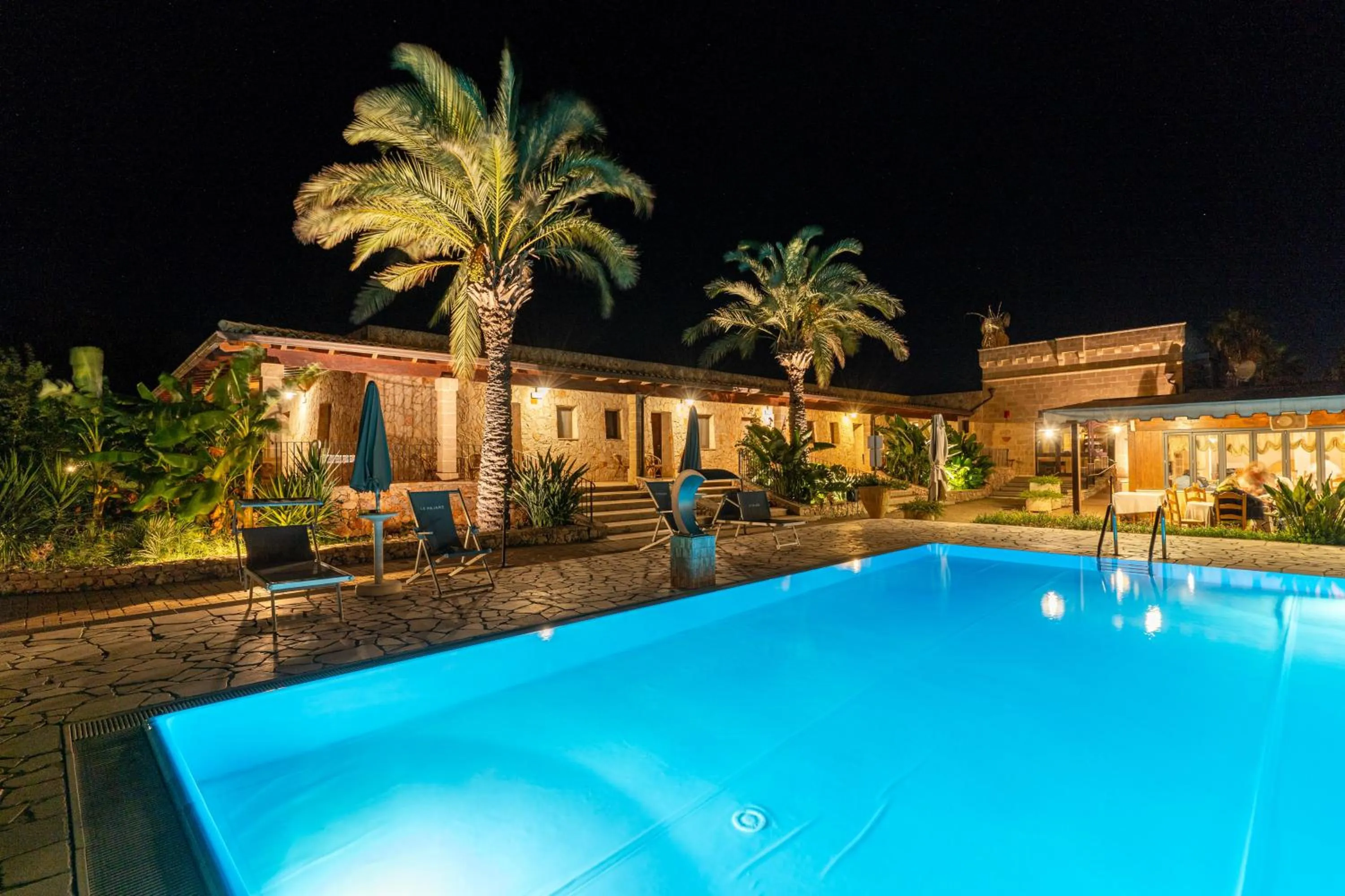 Night in Hotel Masseria Le Pajare