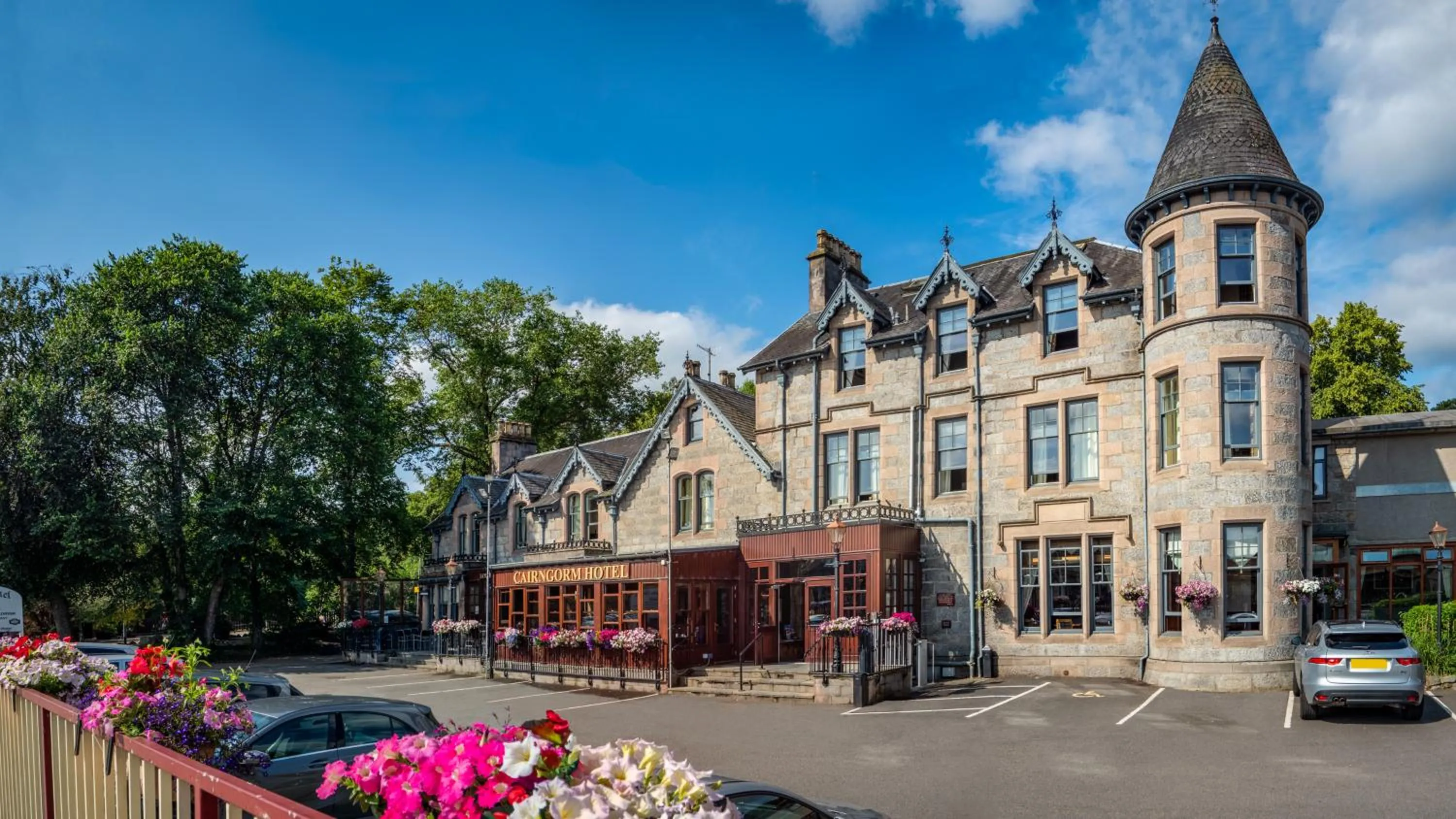 Cairngorm Hotel