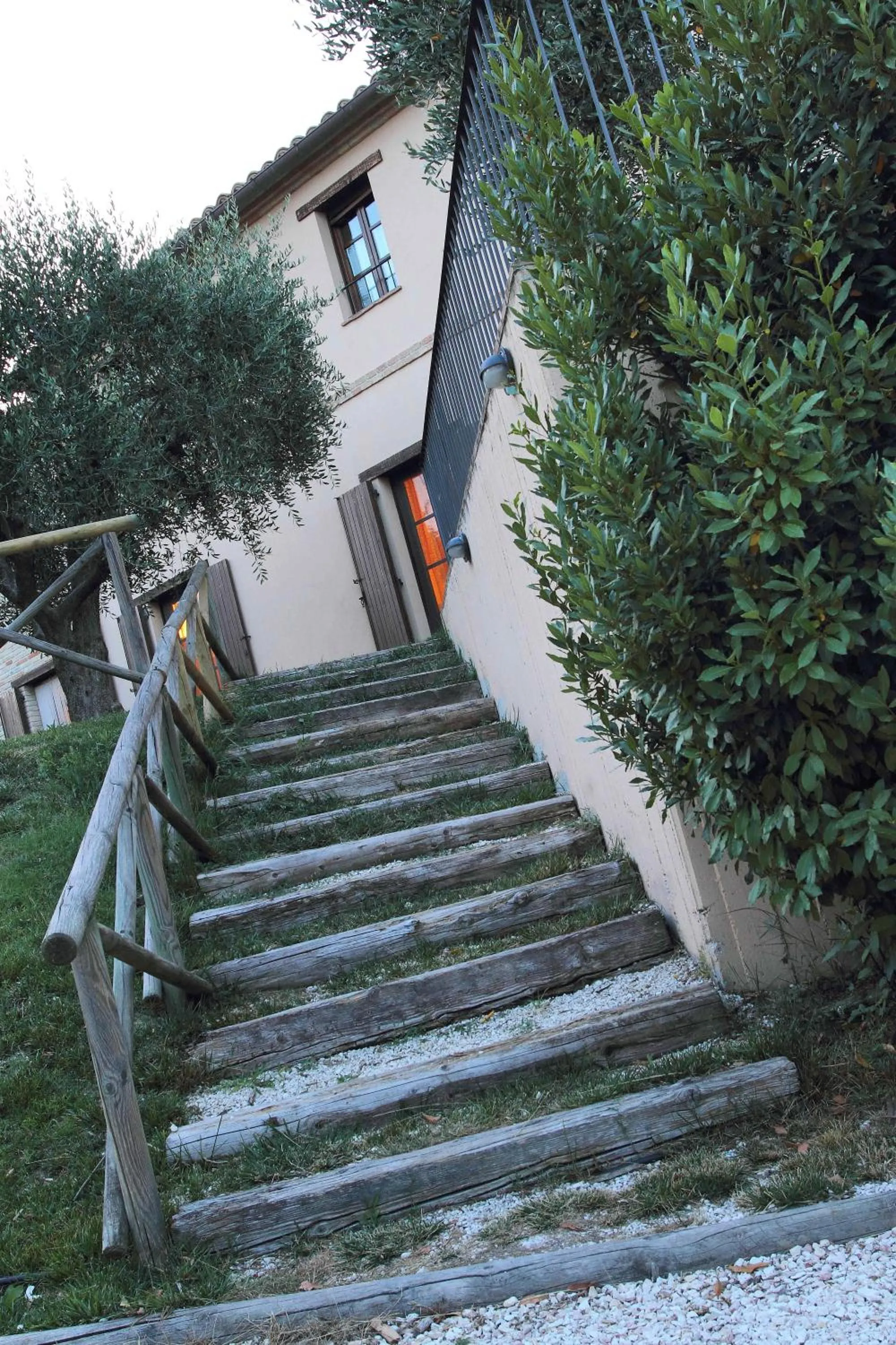 Area and facilities in Cadabò