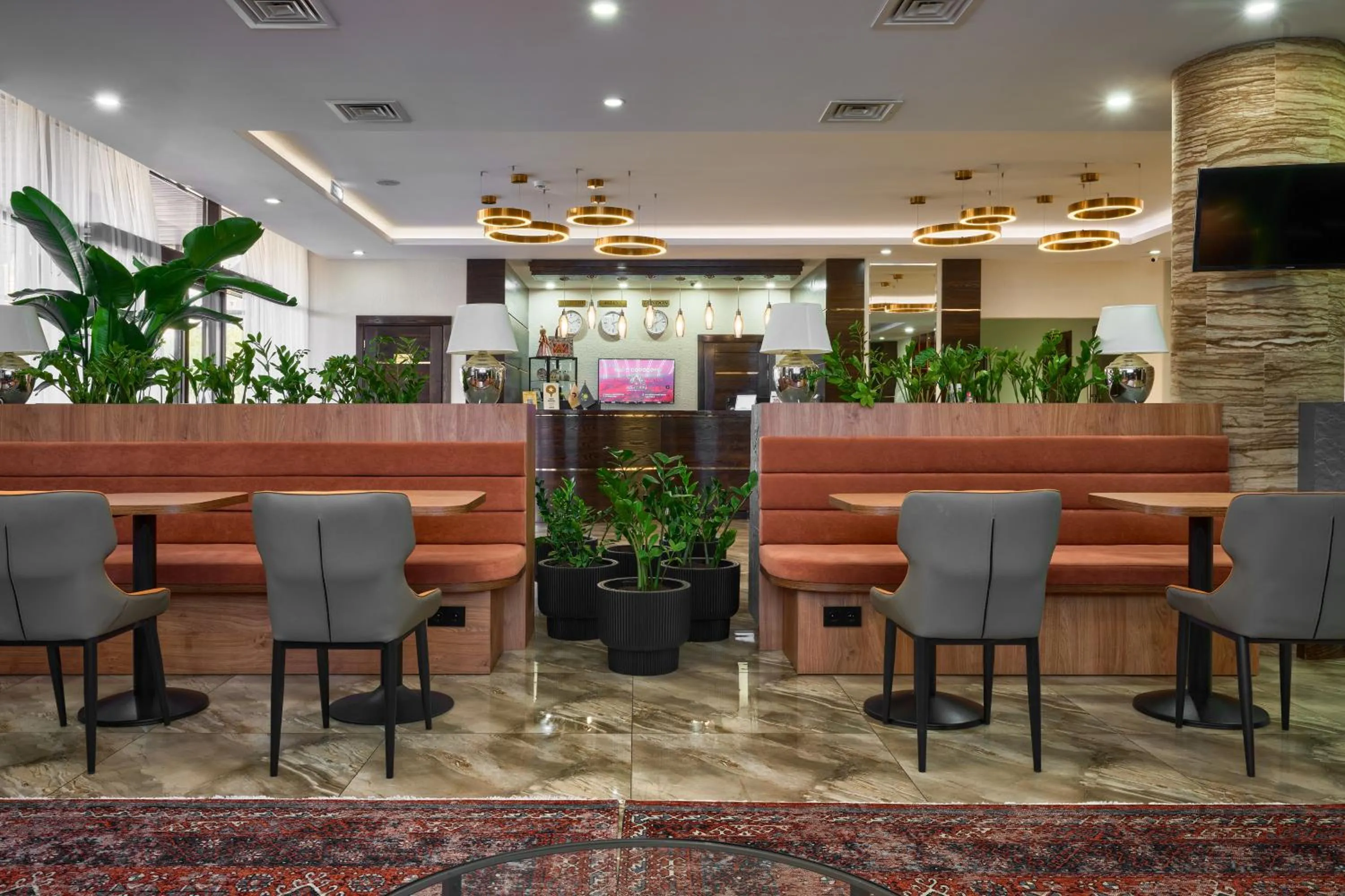 Communal lounge/ TV room in Aisha Bibi Hotel & Spa