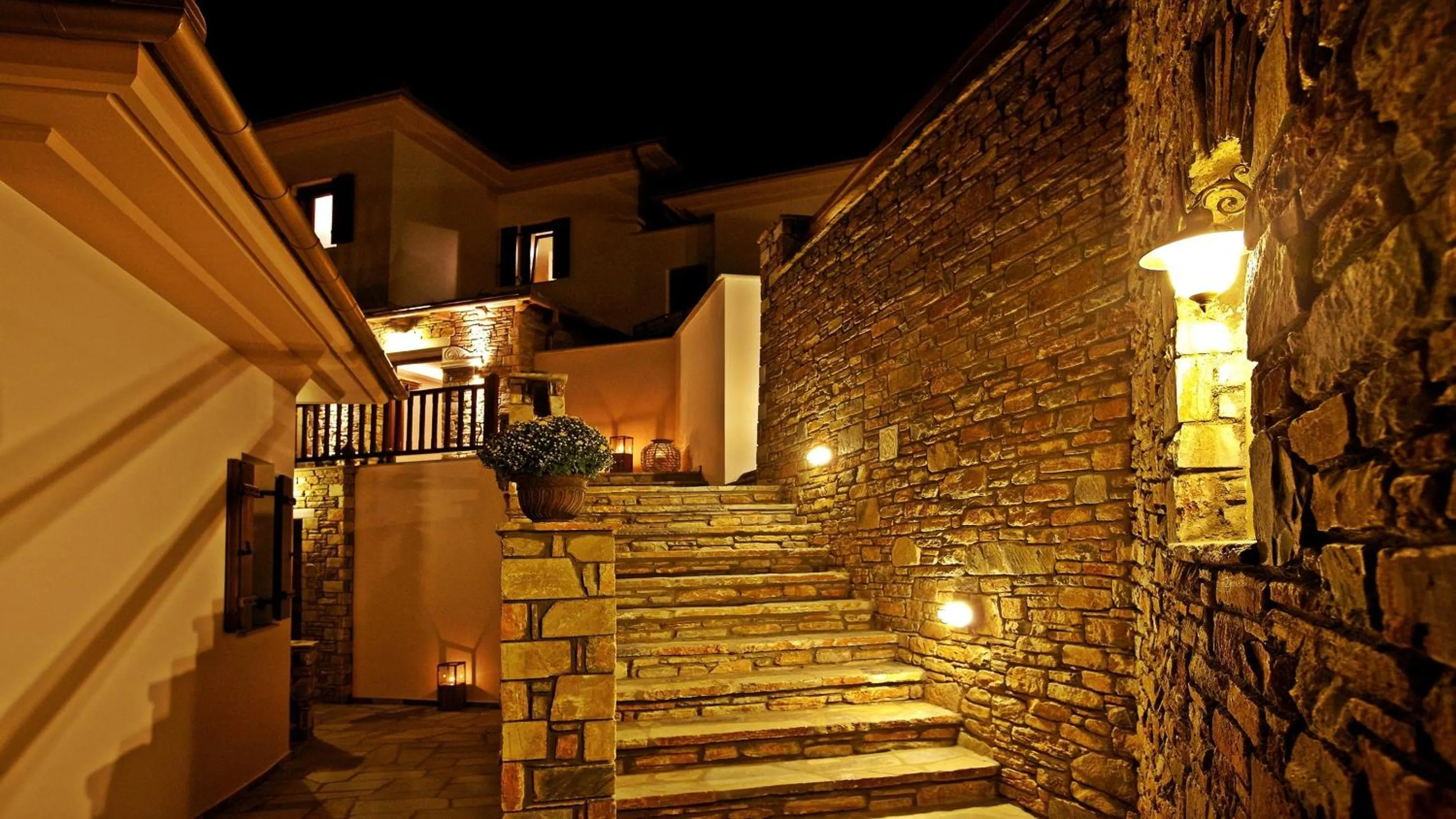 Facade/entrance in Lions Nine