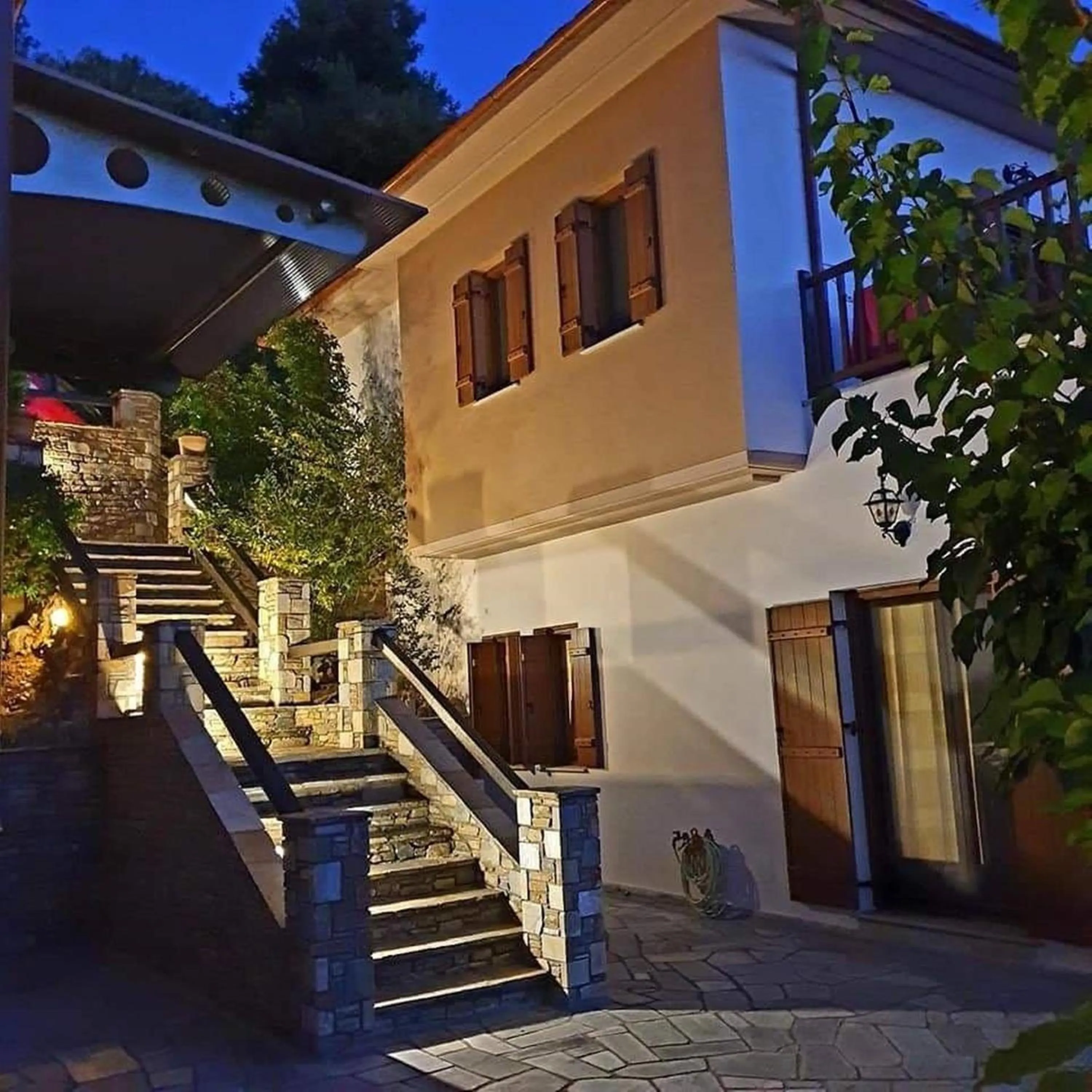 Property building in Lions Nine