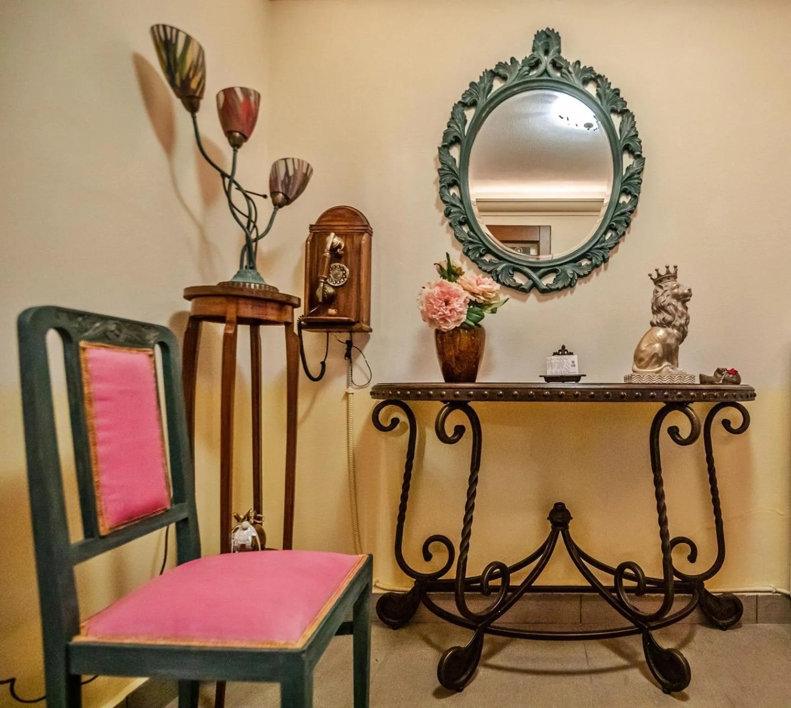 Lobby or reception in Lions Nine