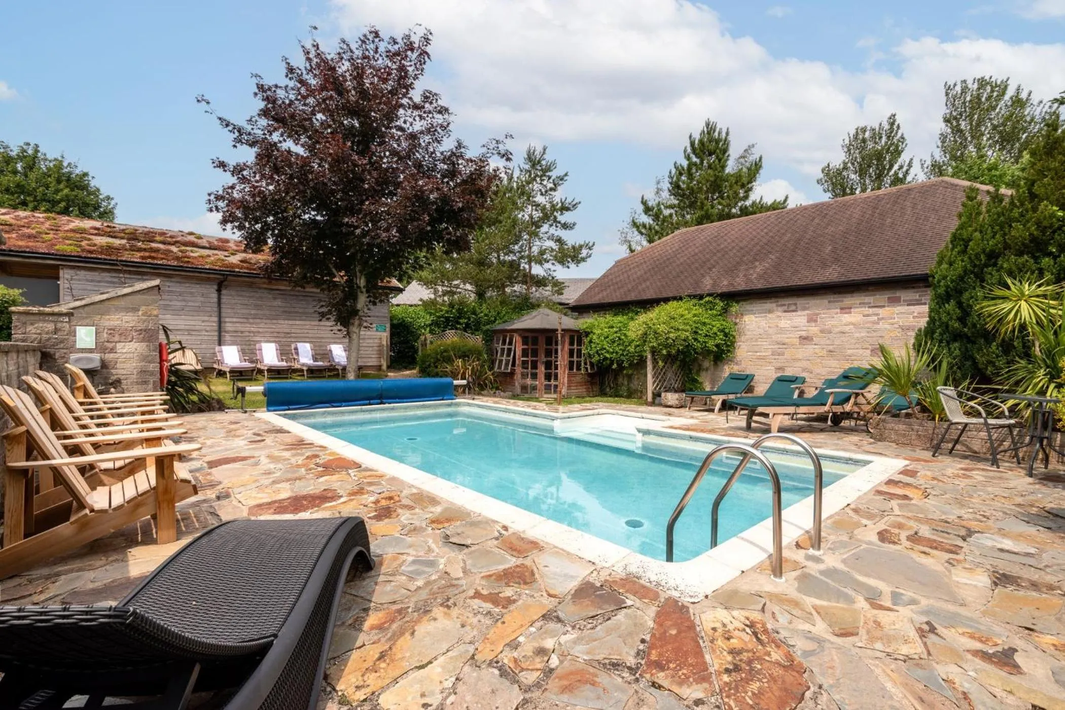 Swimming pool in Tor Farm Lodge