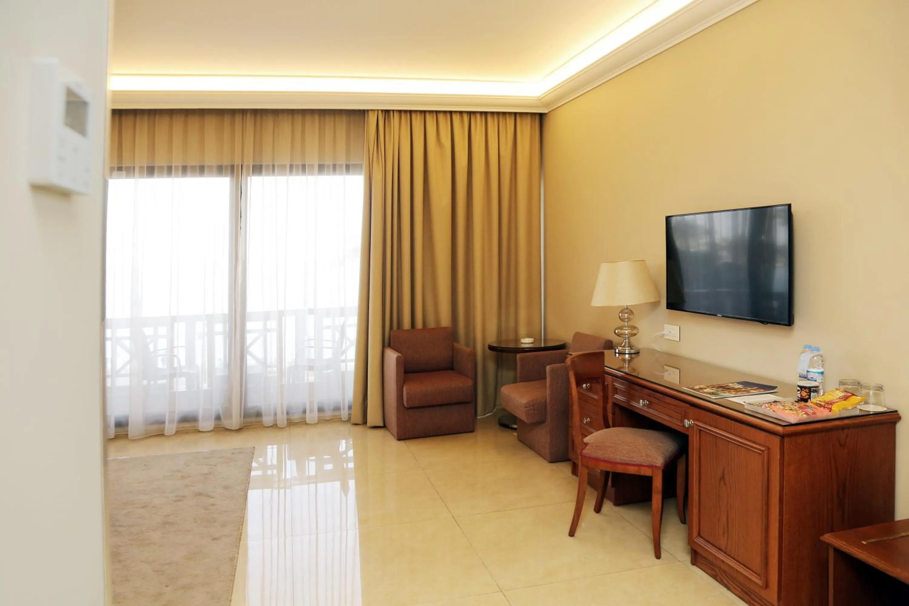 TV and multimedia in Bayview Hotel Beirut