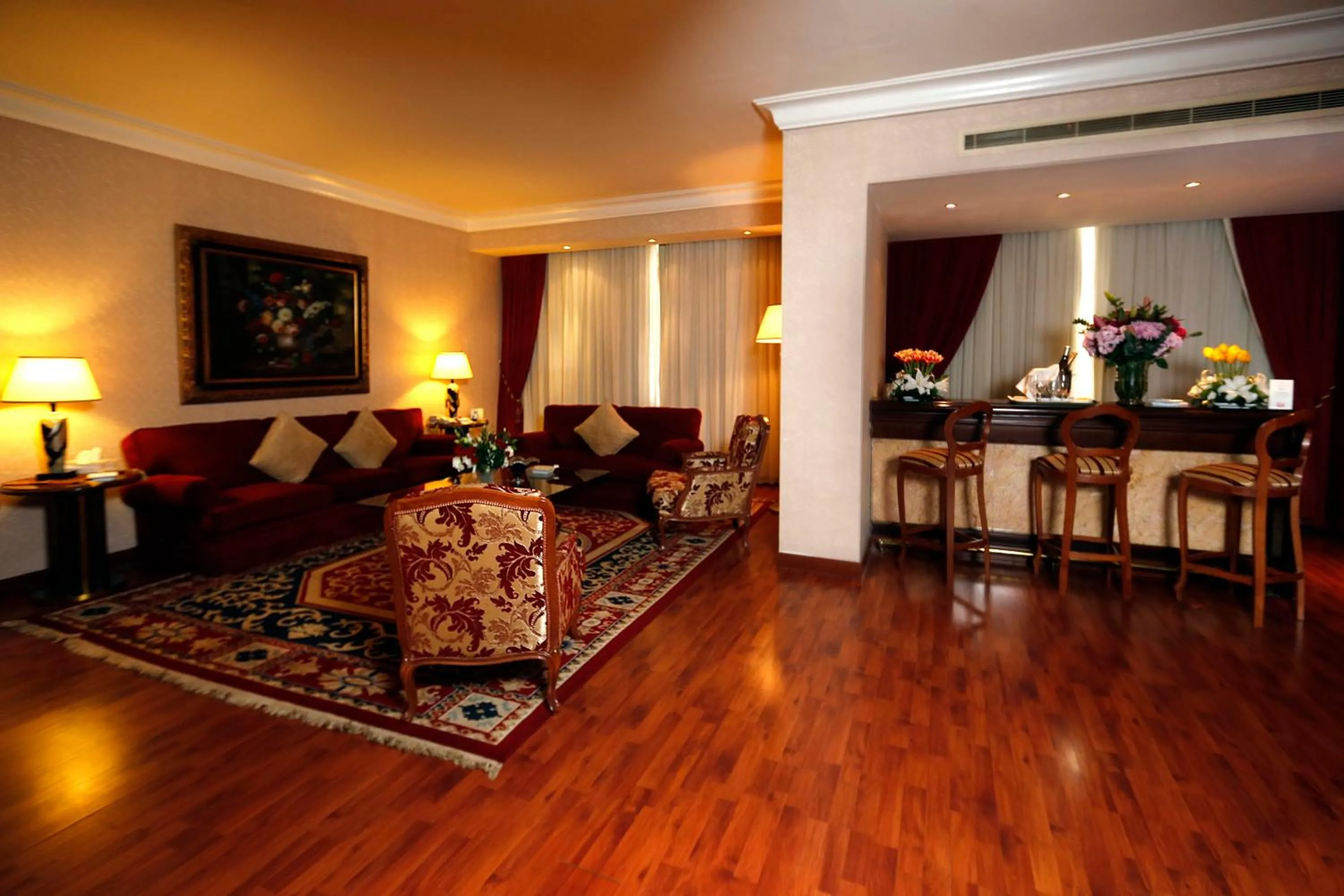 Living room in Bayview Hotel Beirut