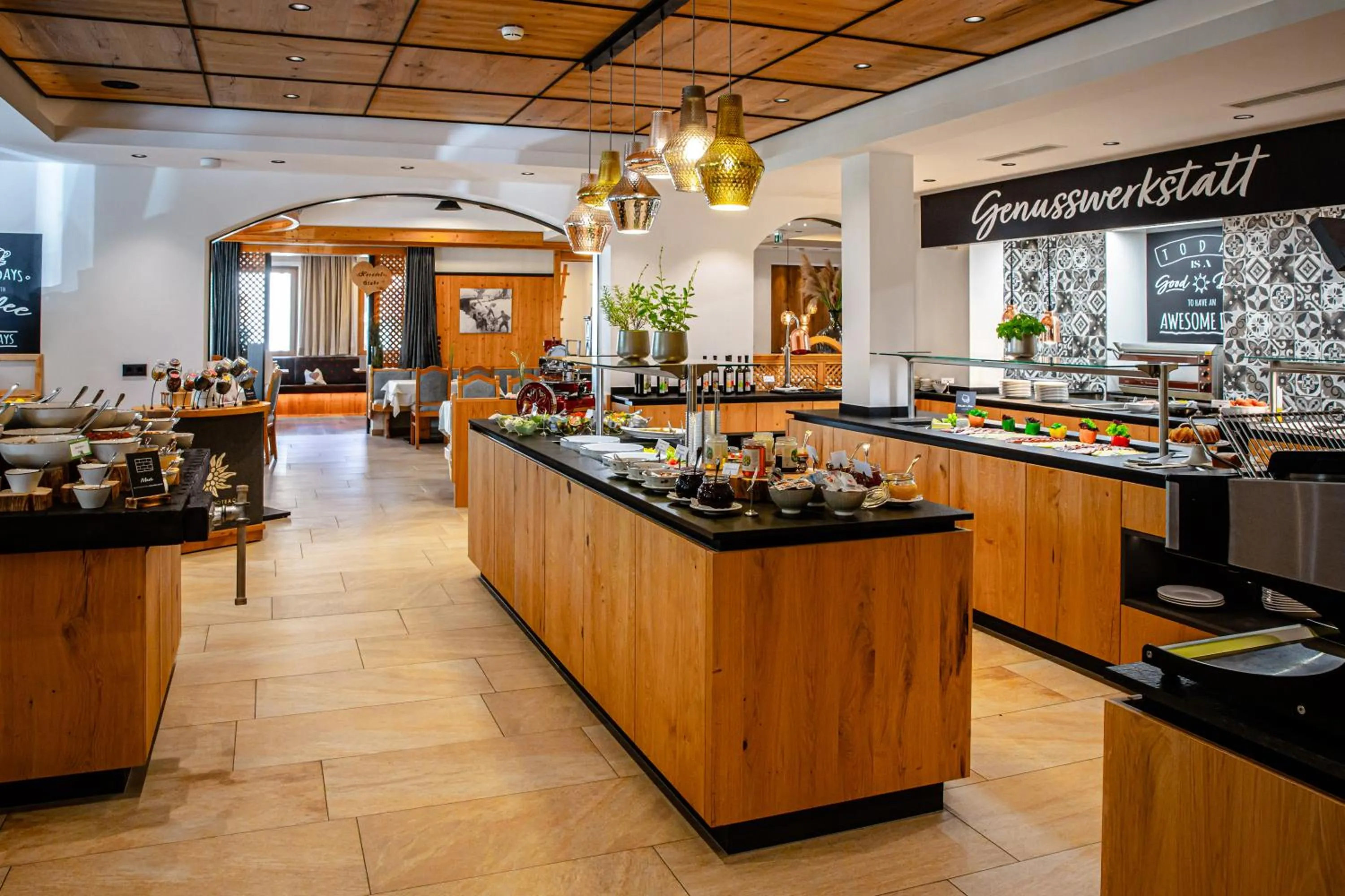 Buffet breakfast in Hotel Barbarahof Saalbach