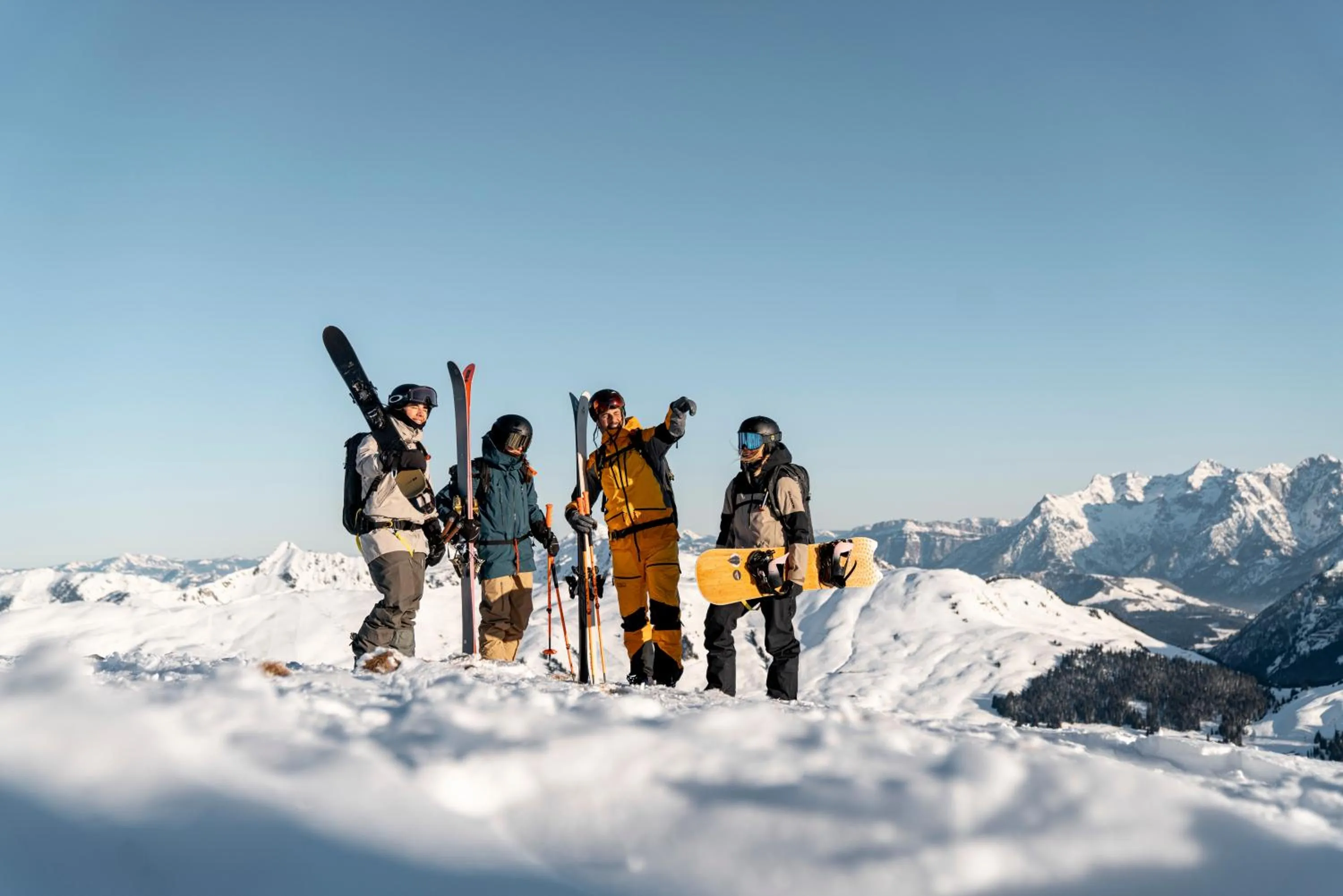 Skiing in Hotel Barbarahof Saalbach
