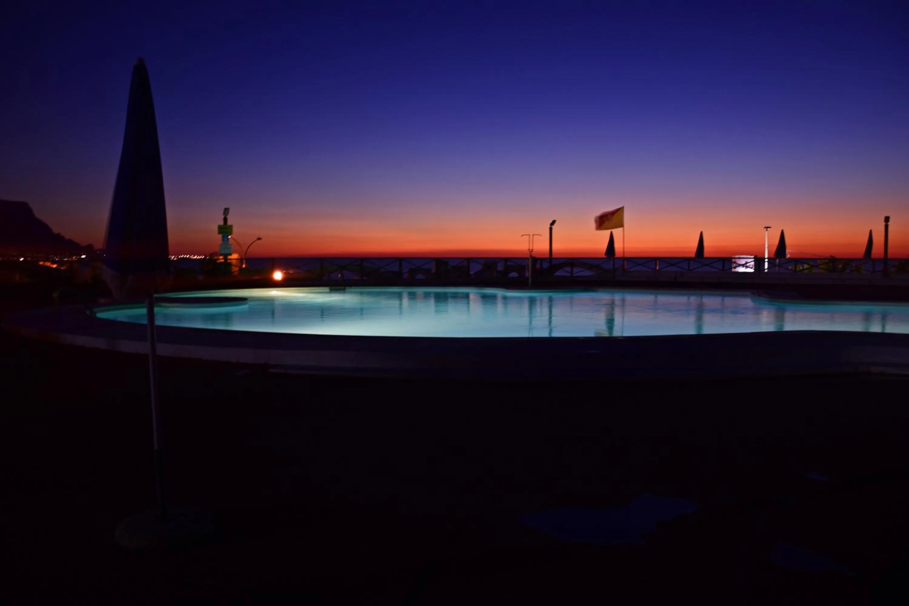 Animals in Saracen Sands Hotel & Congress Centre - Palermo