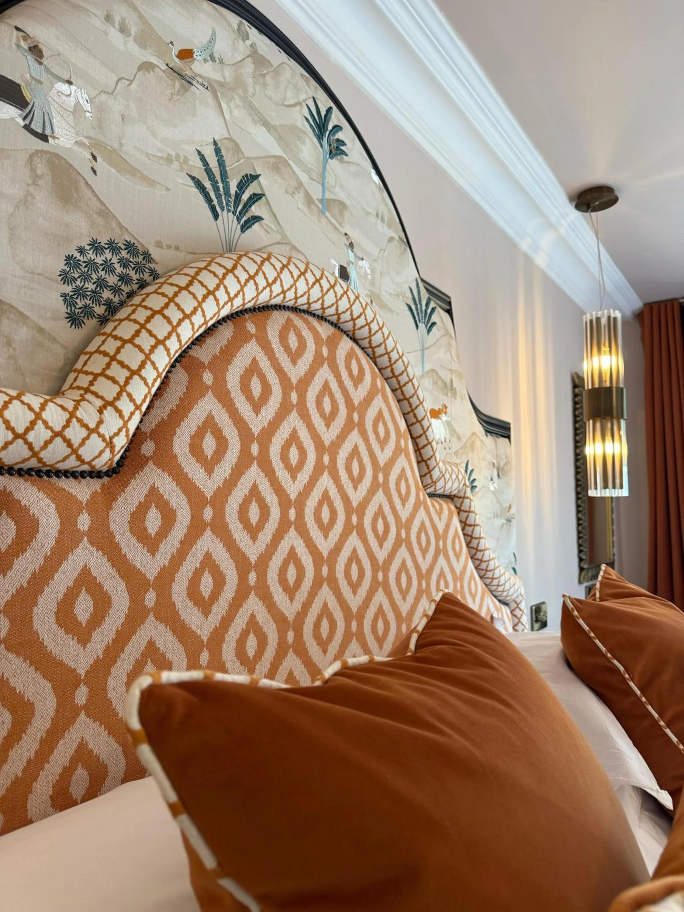 Bed in Jesmond Dene House