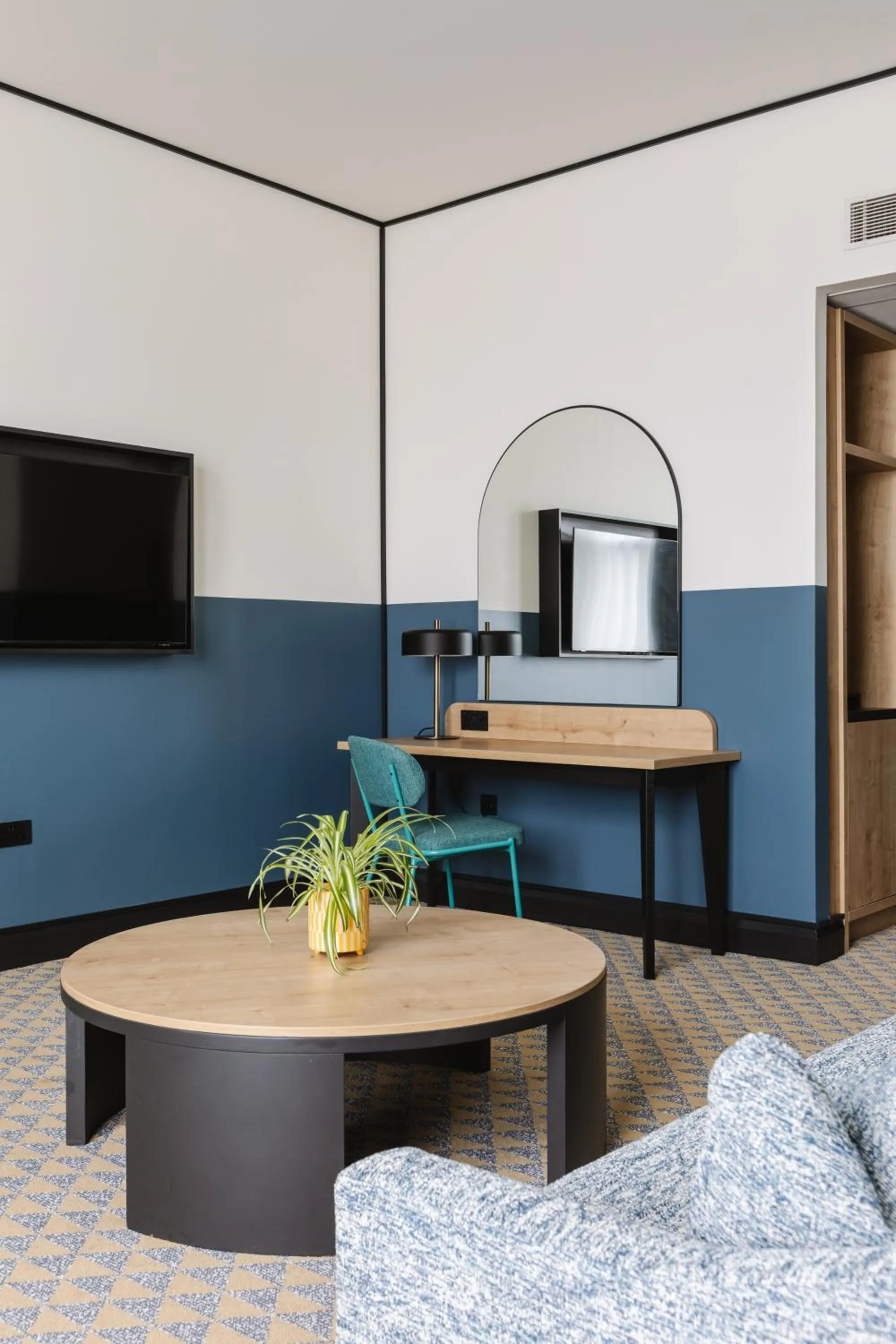 Seating area in voco Belfast by IHG