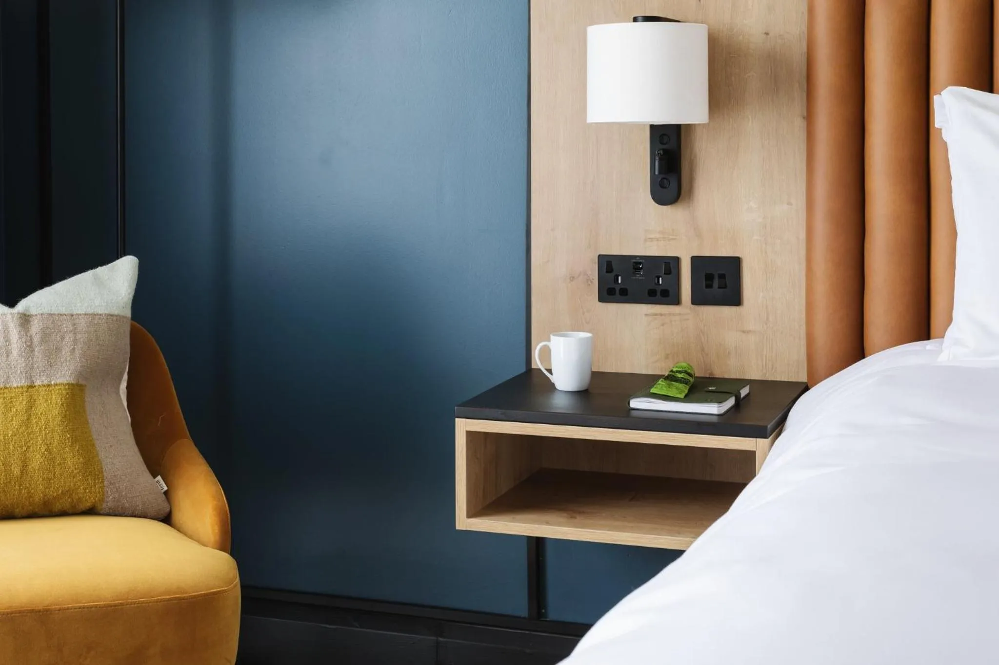 Photo of the whole room, Bed in voco Belfast by IHG