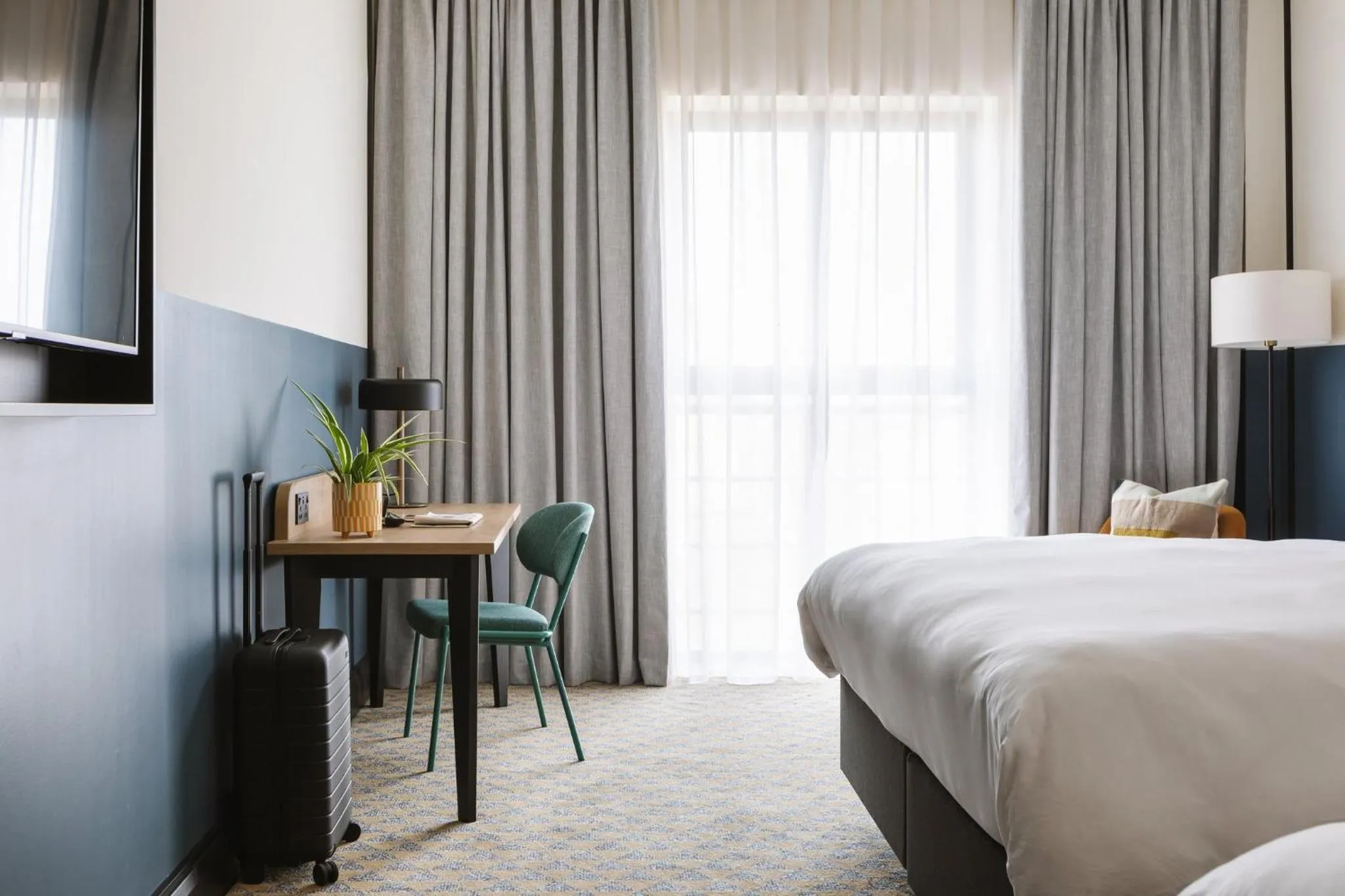 Photo of the whole room, Bed in Radisson Blu Hotel Belfast