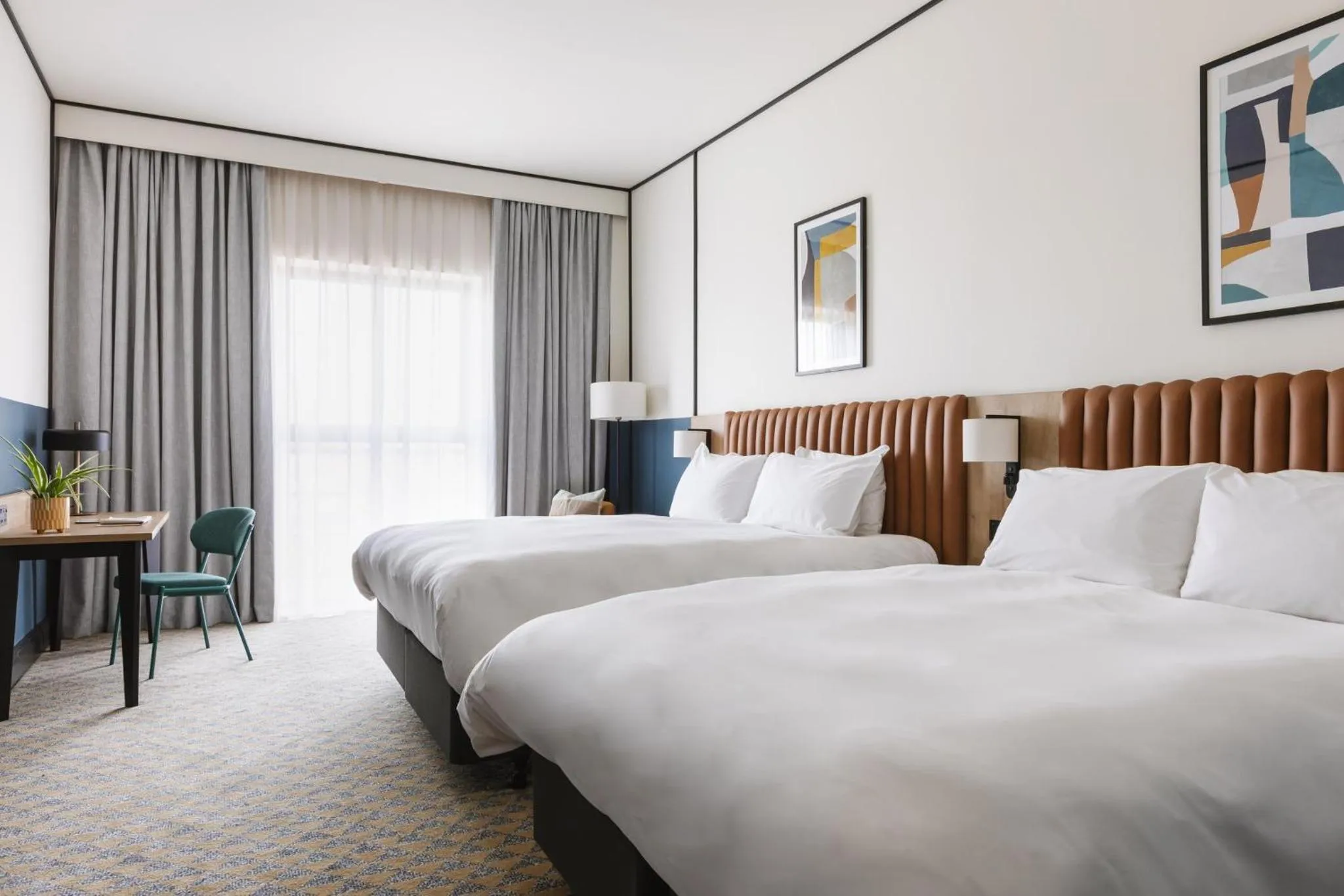 Photo of the whole room, Bed in voco Belfast by IHG