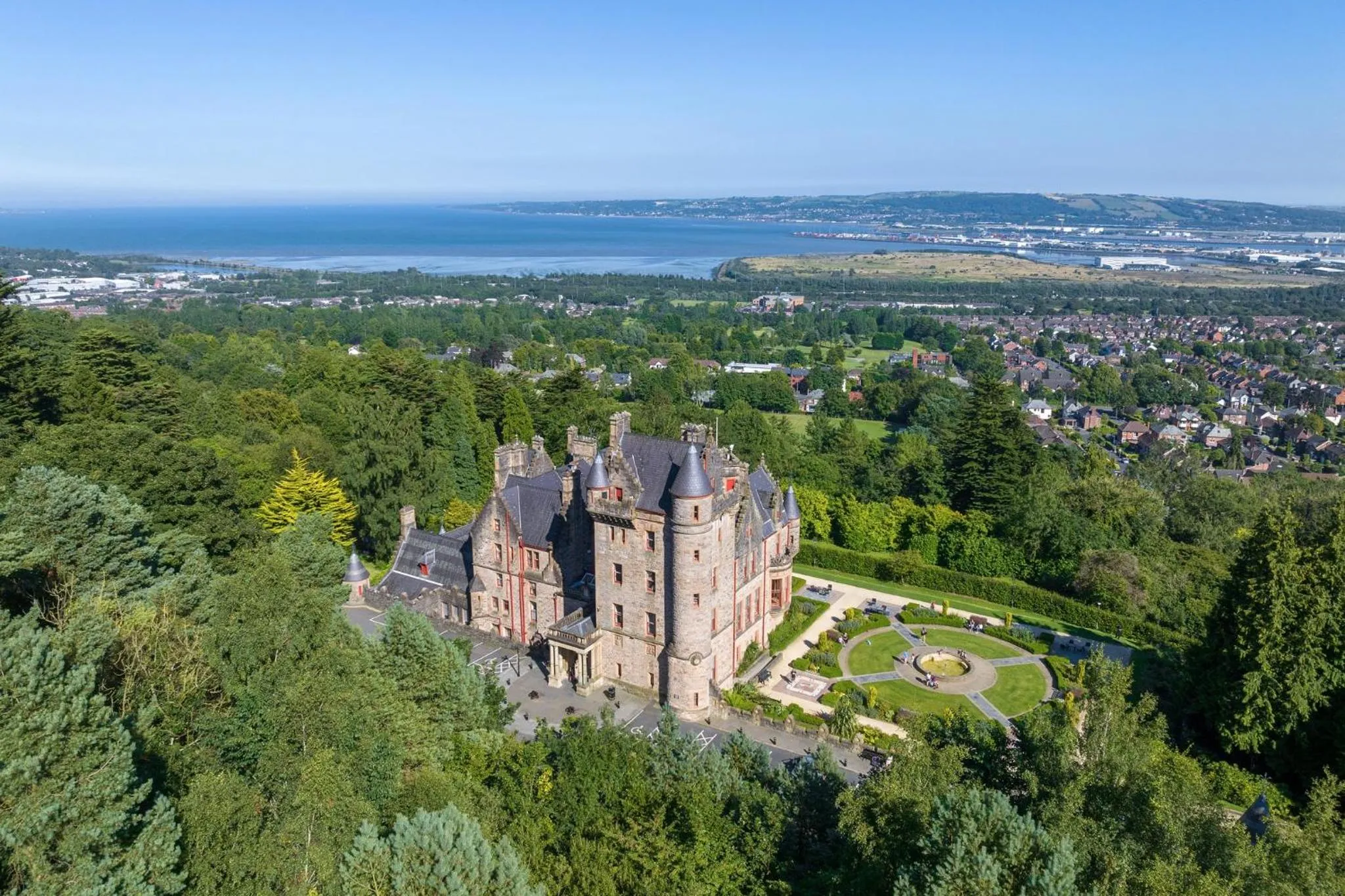 Area and facilities in voco Belfast by IHG