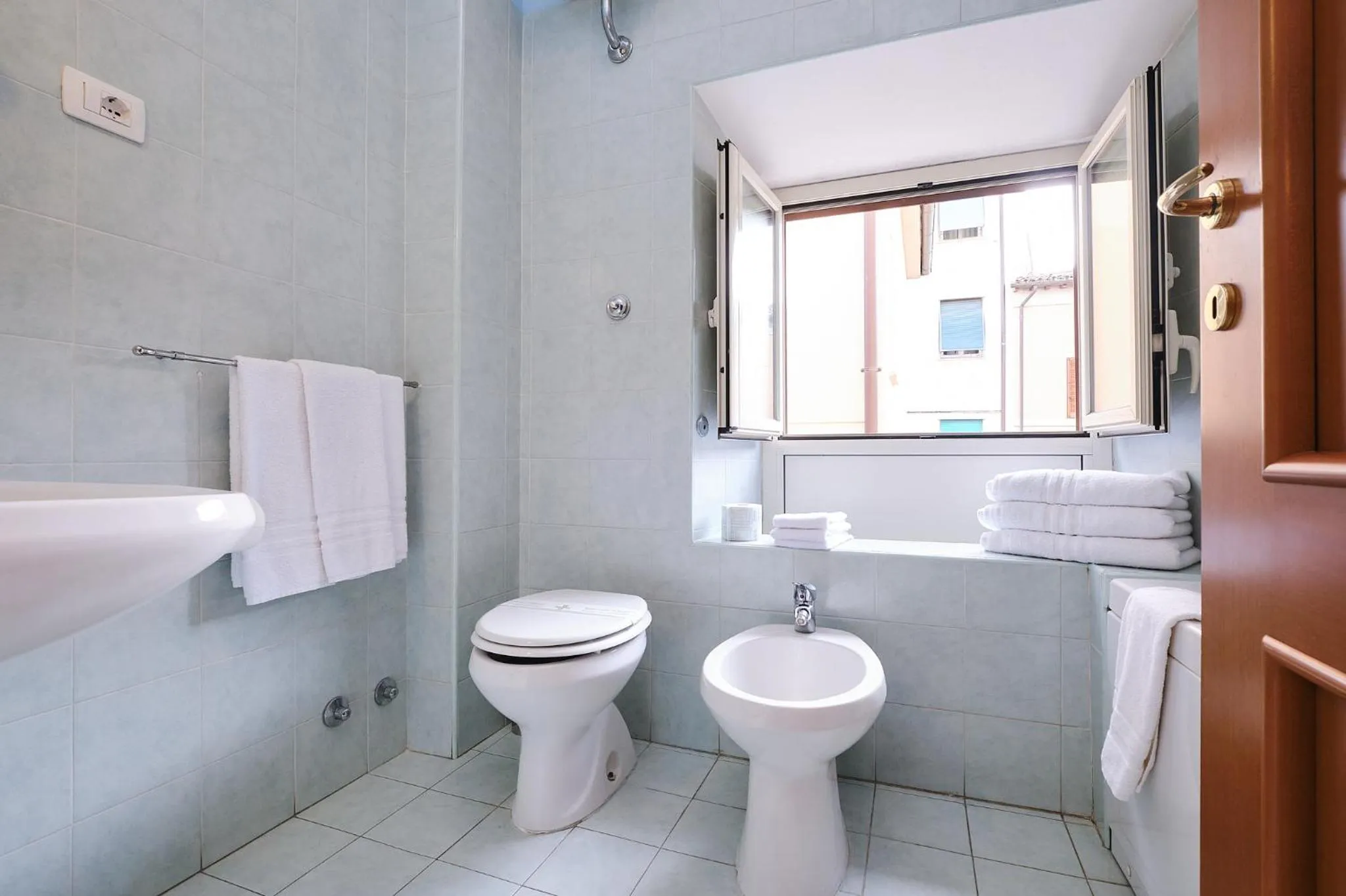 Toilet in Albergo Della Posta