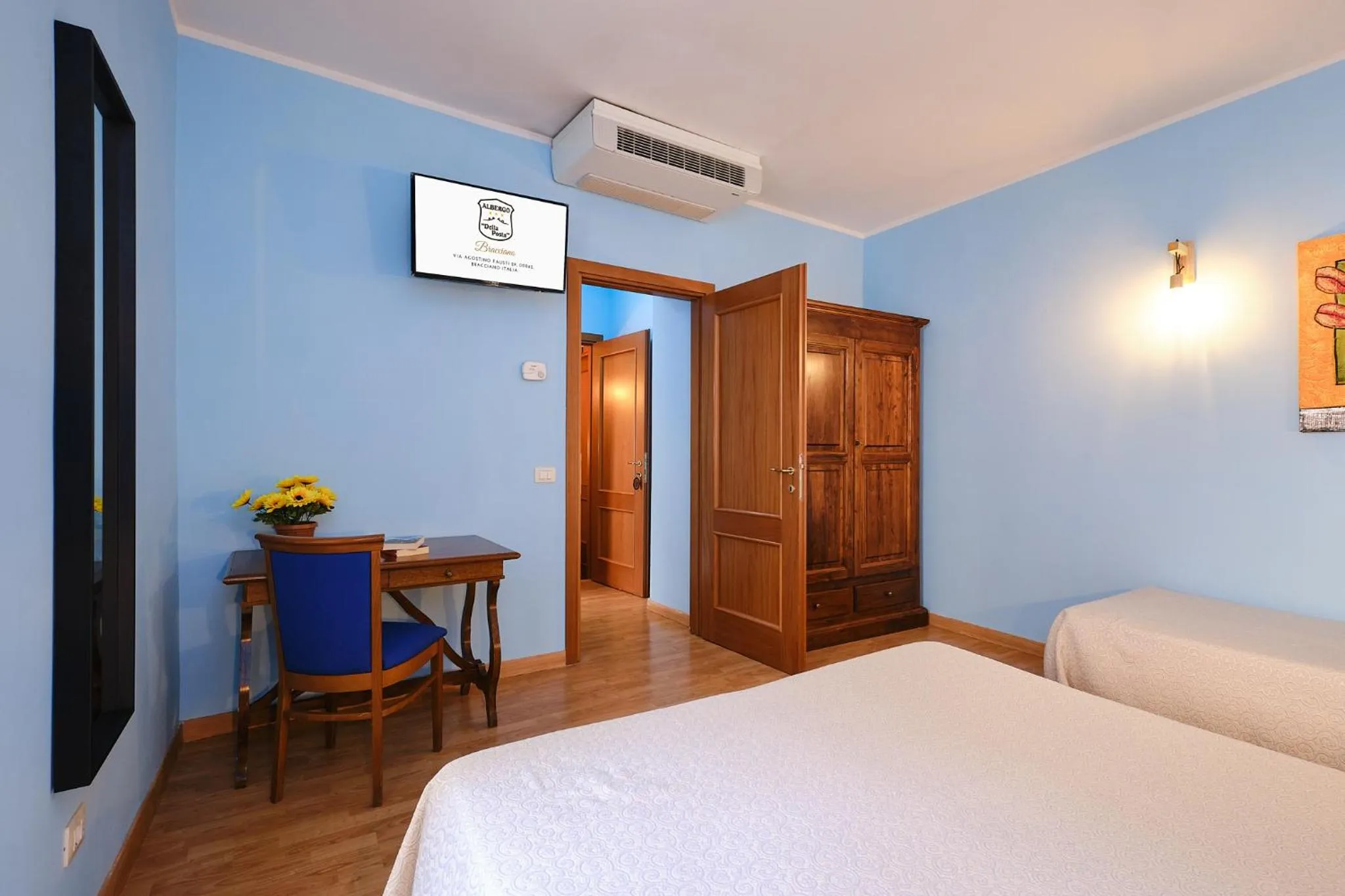 Bed in Albergo Della Posta