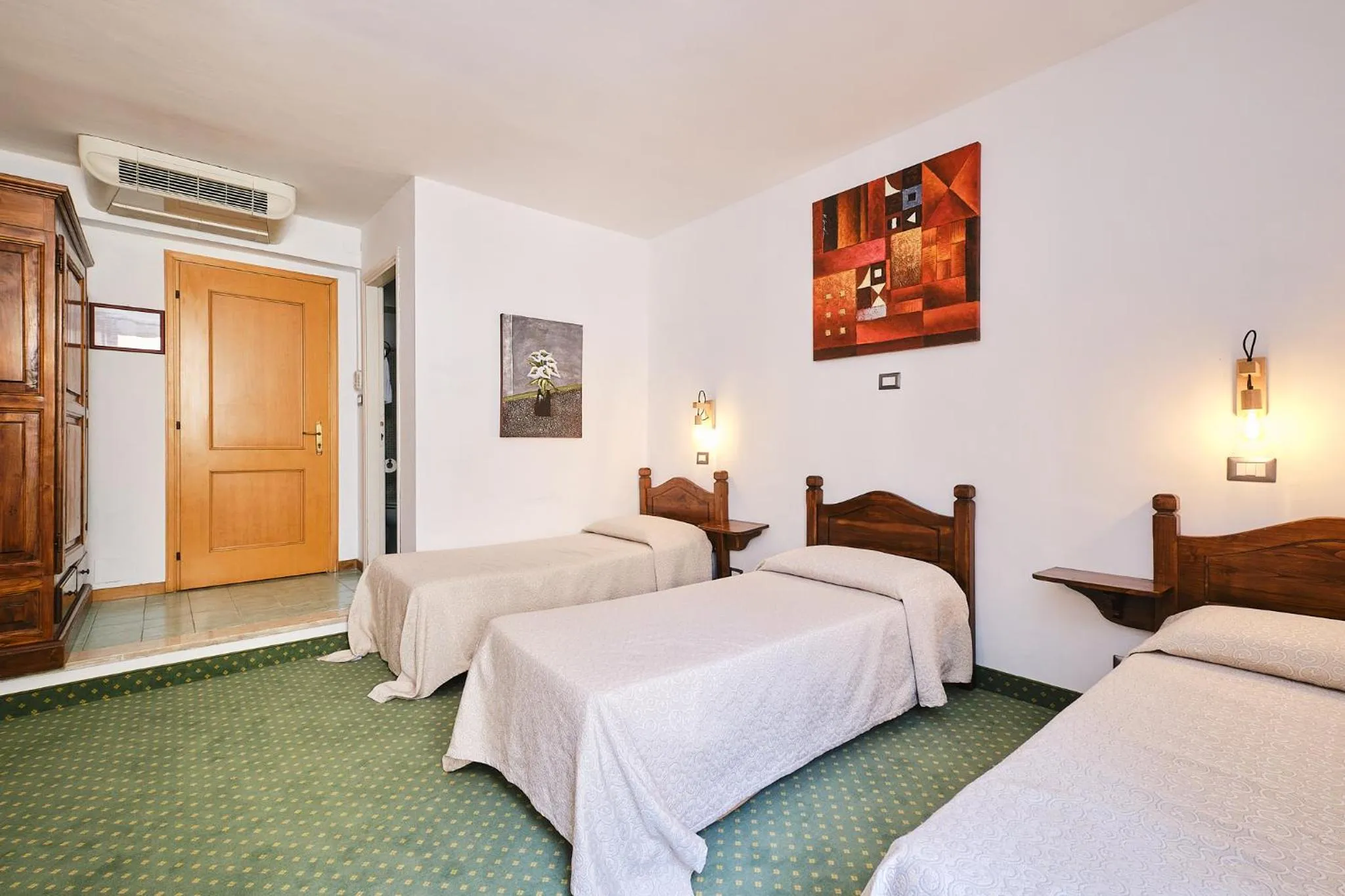 Bed in Albergo Della Posta