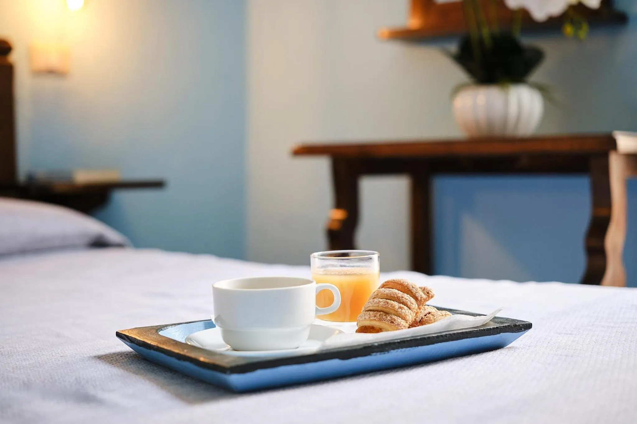 Coffee/tea facilities, Bed in Albergo Della Posta