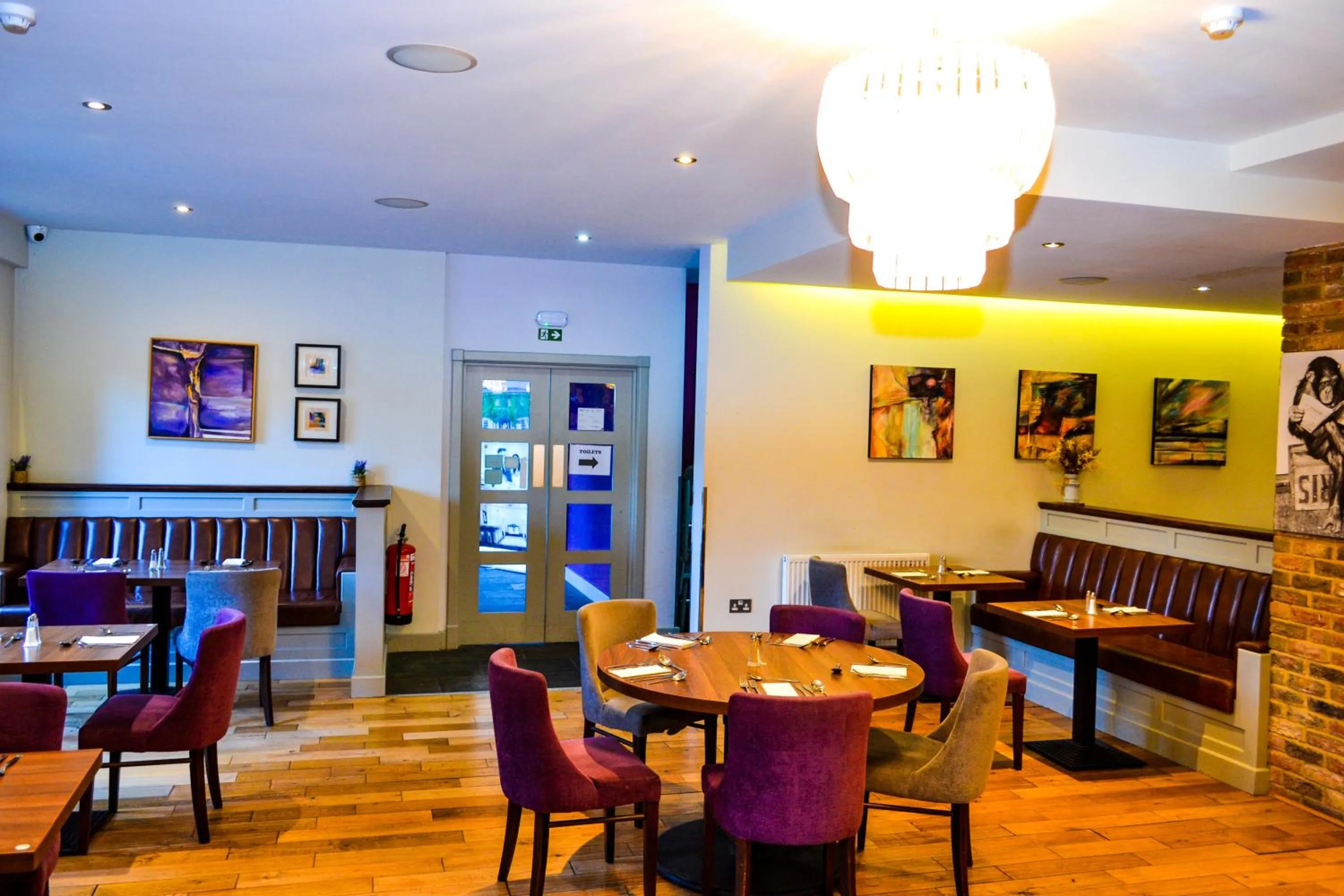 Ty Newydd Country Hotel