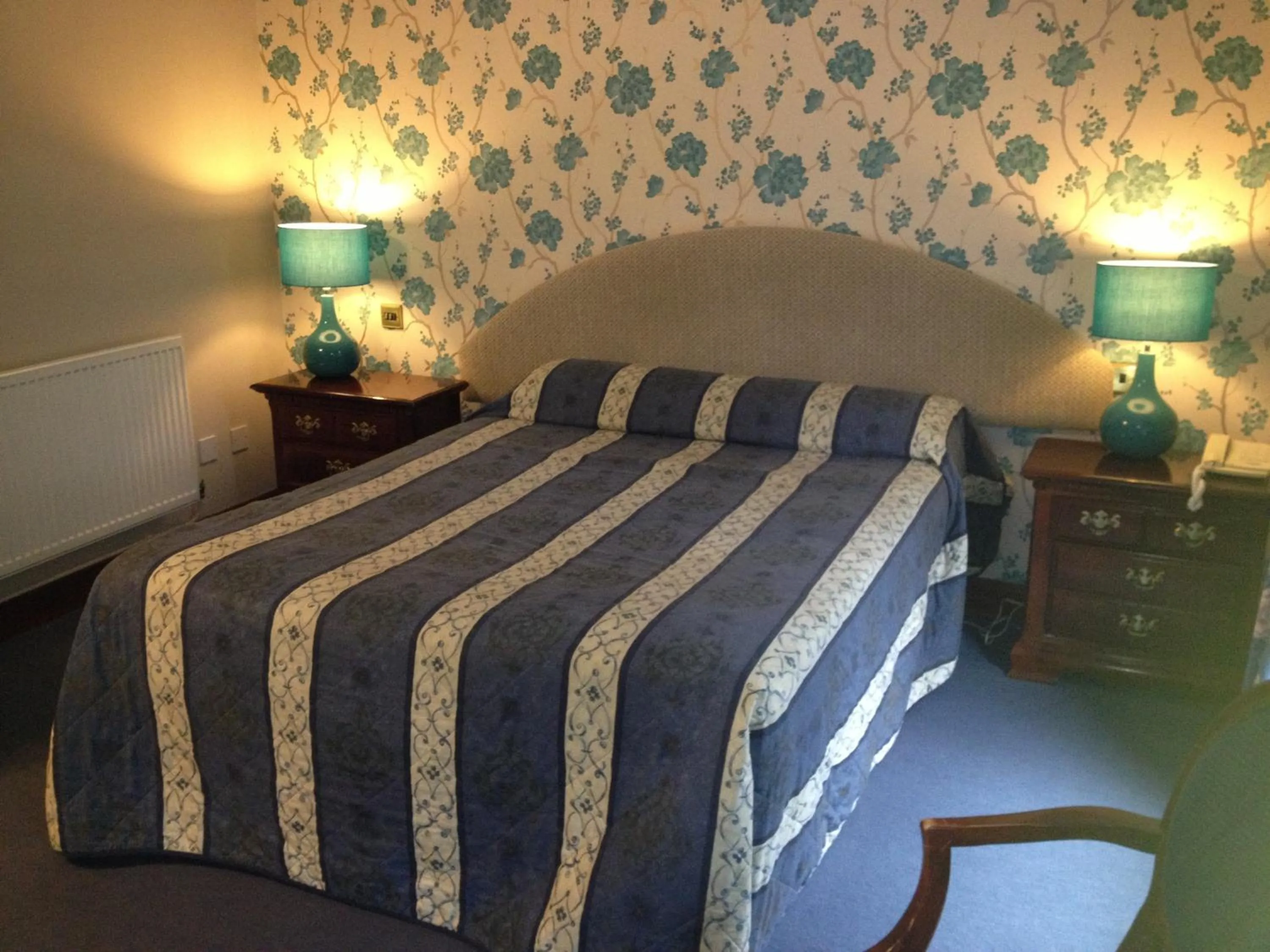 Photo of the whole room, Bed in Ty Newydd Country Hotel