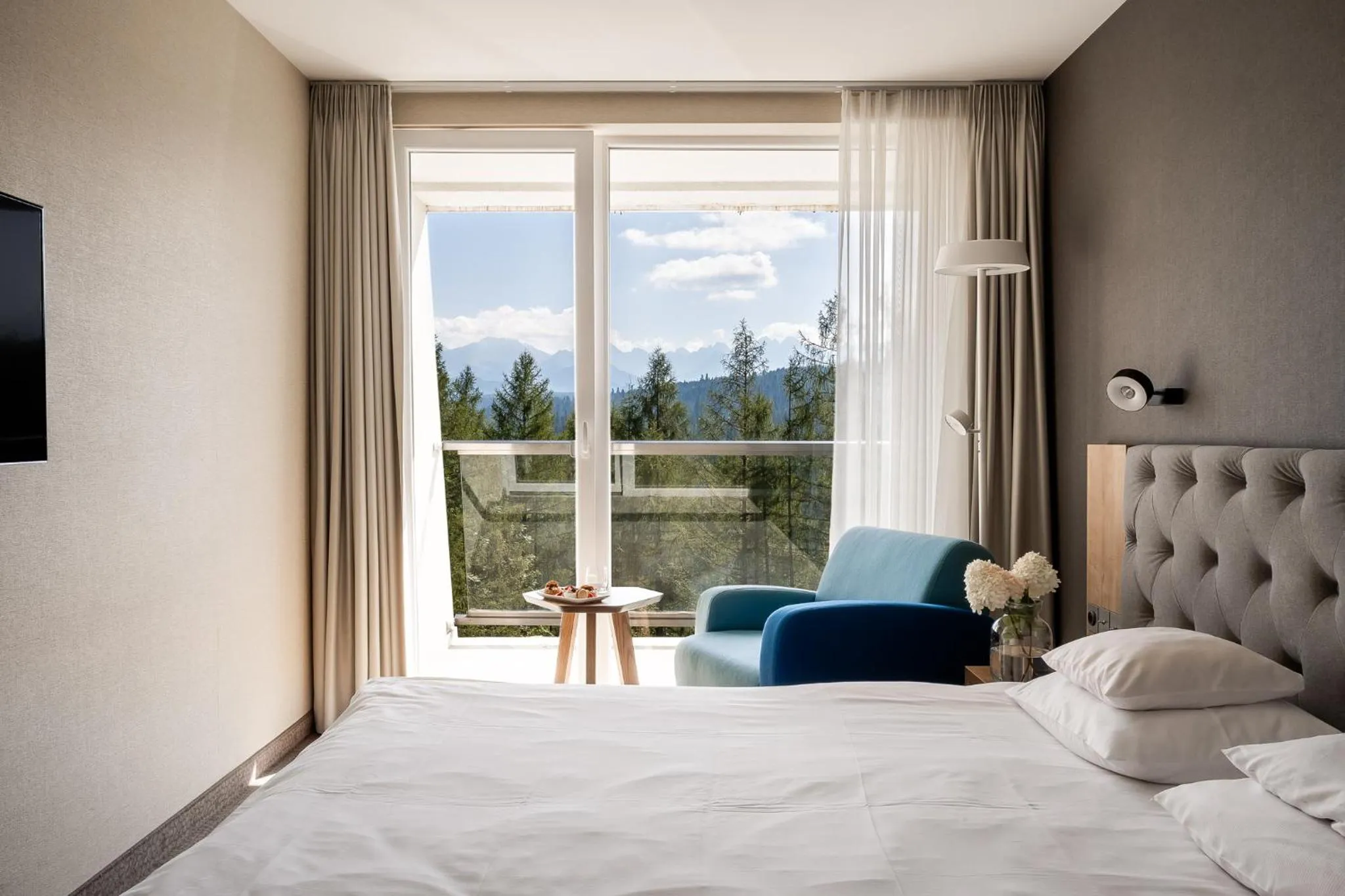 Bed in Hotel HARNAŚ dla dorosłych z widokiem na Tatry - Adults only