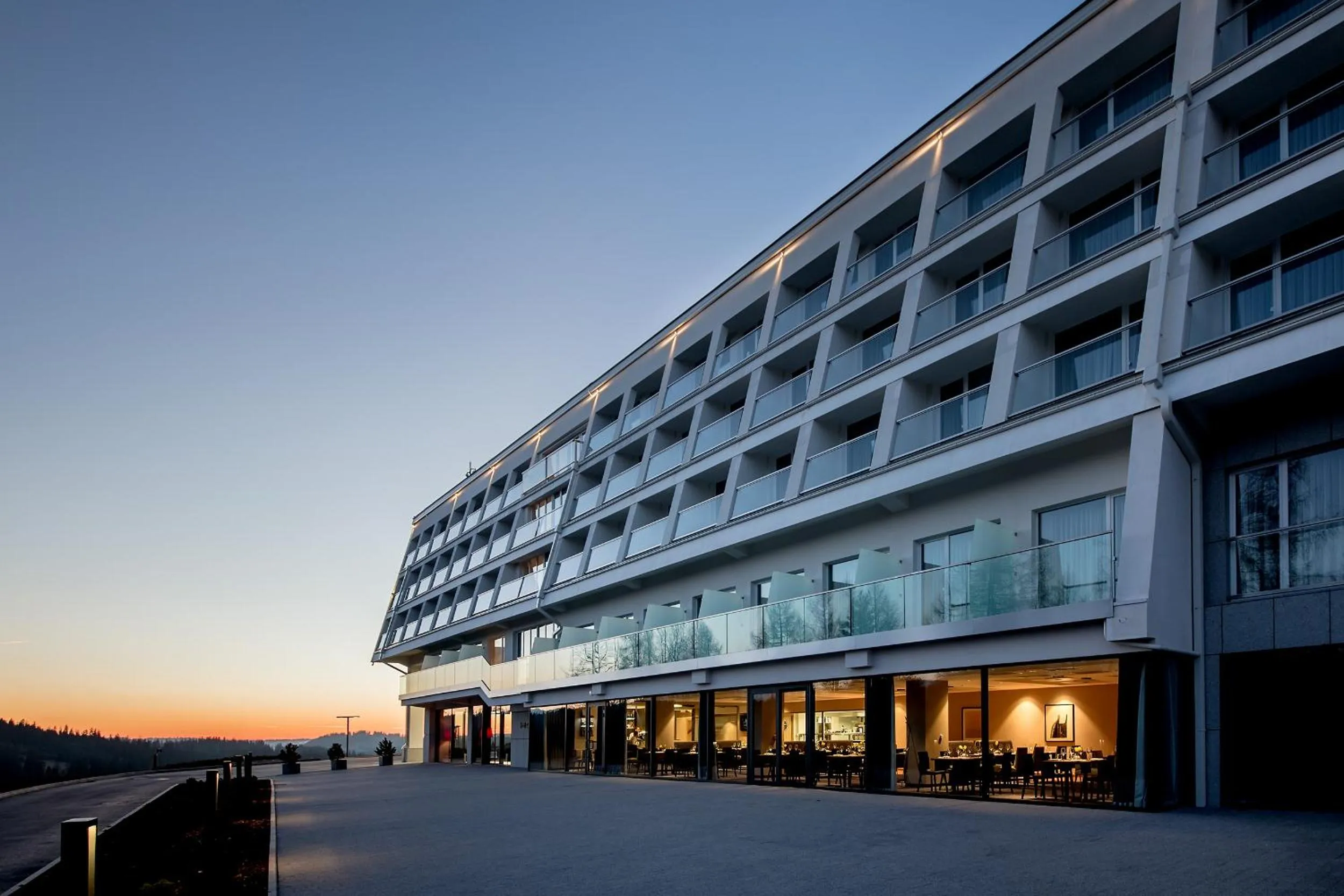 Property building in Hotel HARNAŚ dla dorosłych z widokiem na Tatry - Adults only